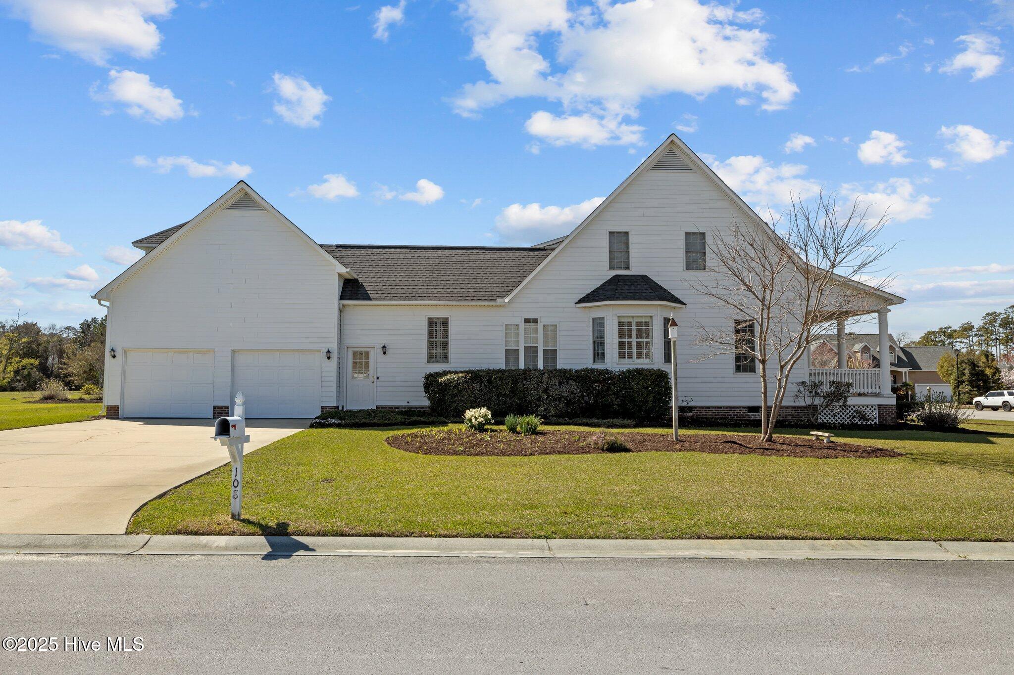108 Phillips Landing Drive Property Photo 14
