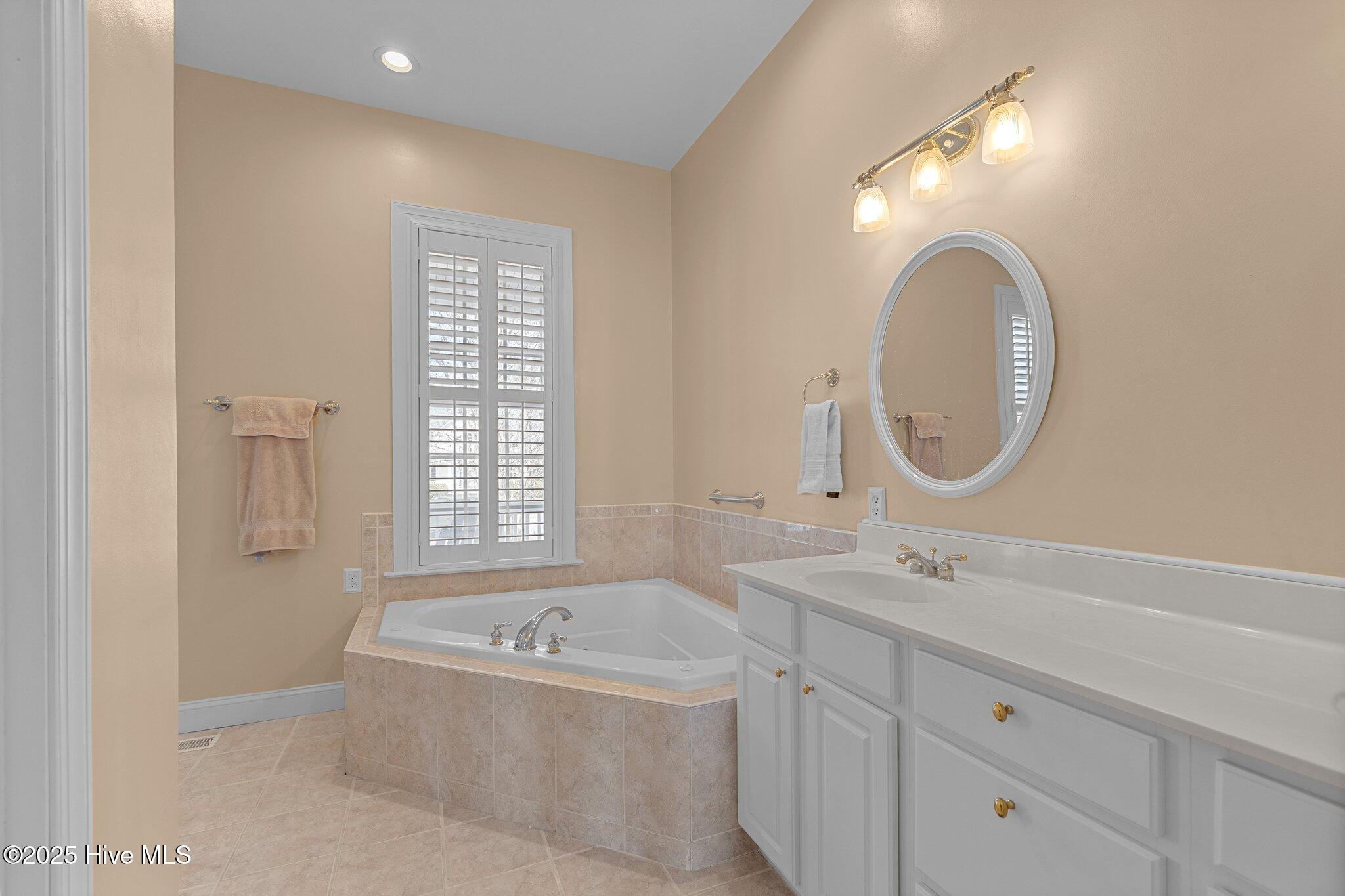 108 Phillips Landing Drive Property Photo 27