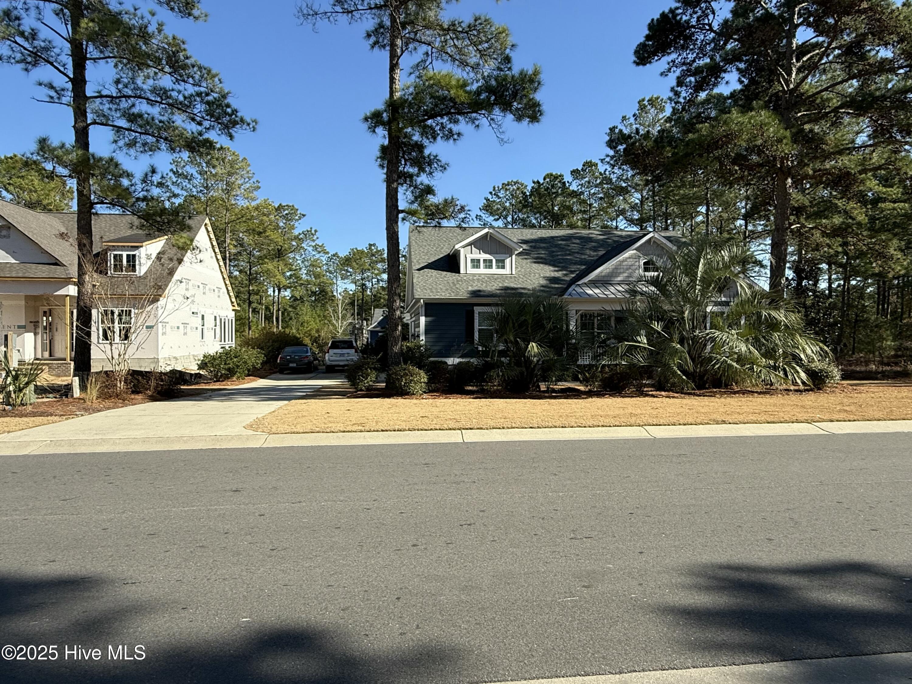 9402 Fallen Pear Lane Property Photo 8