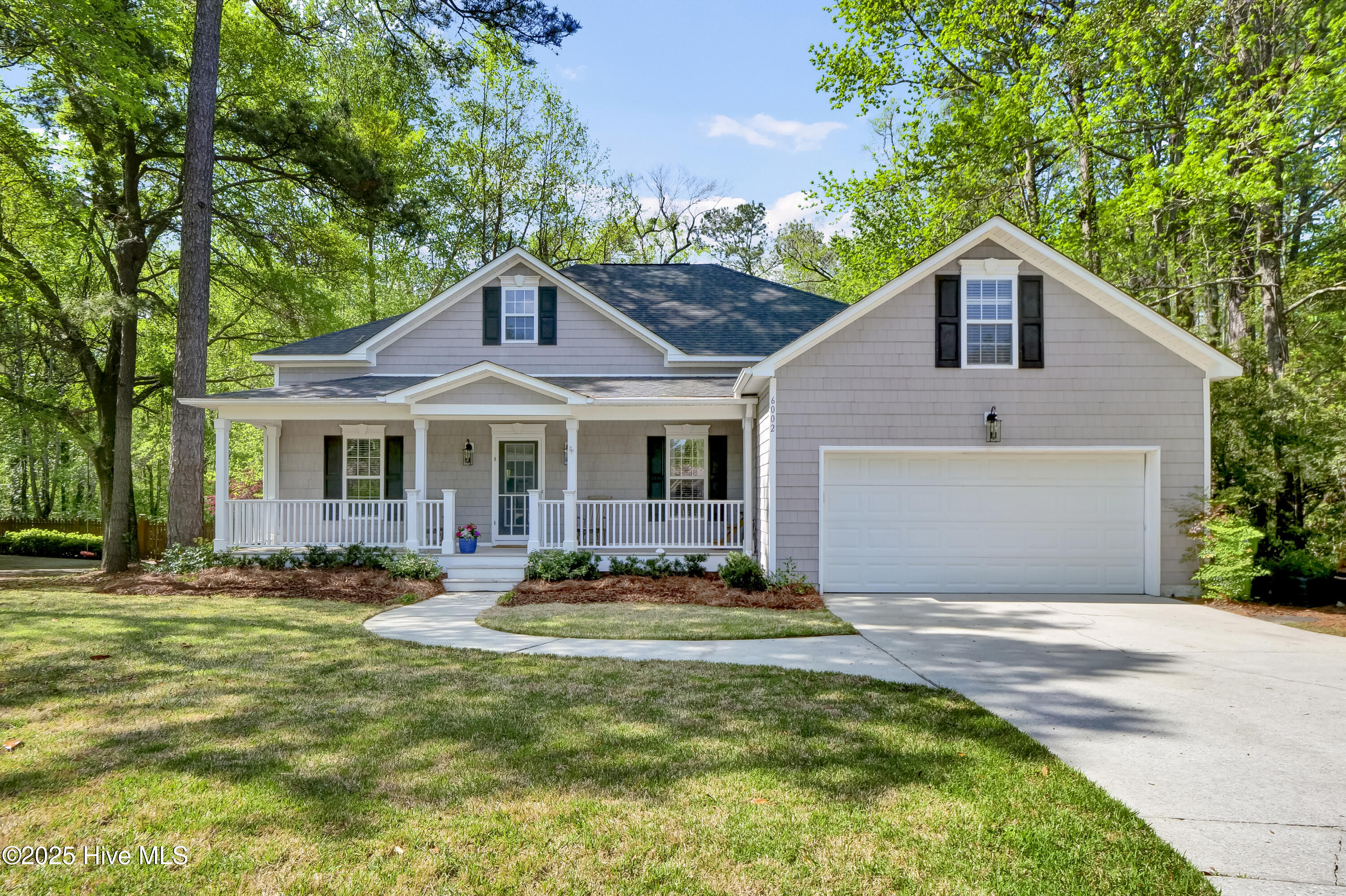 6002 Forest Creek Circle Property Photo