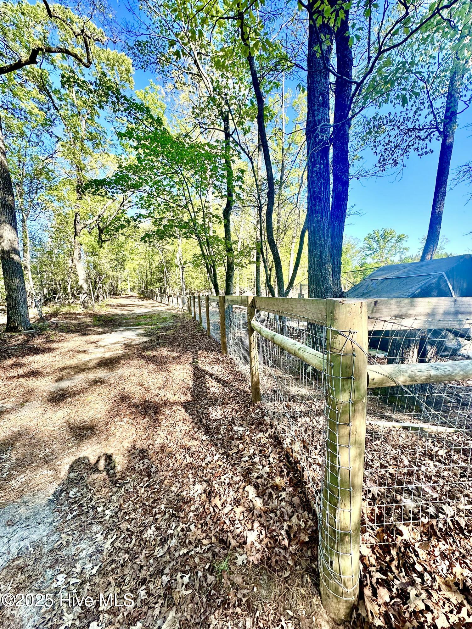 104 Bridle Path Lane Property Photo 16