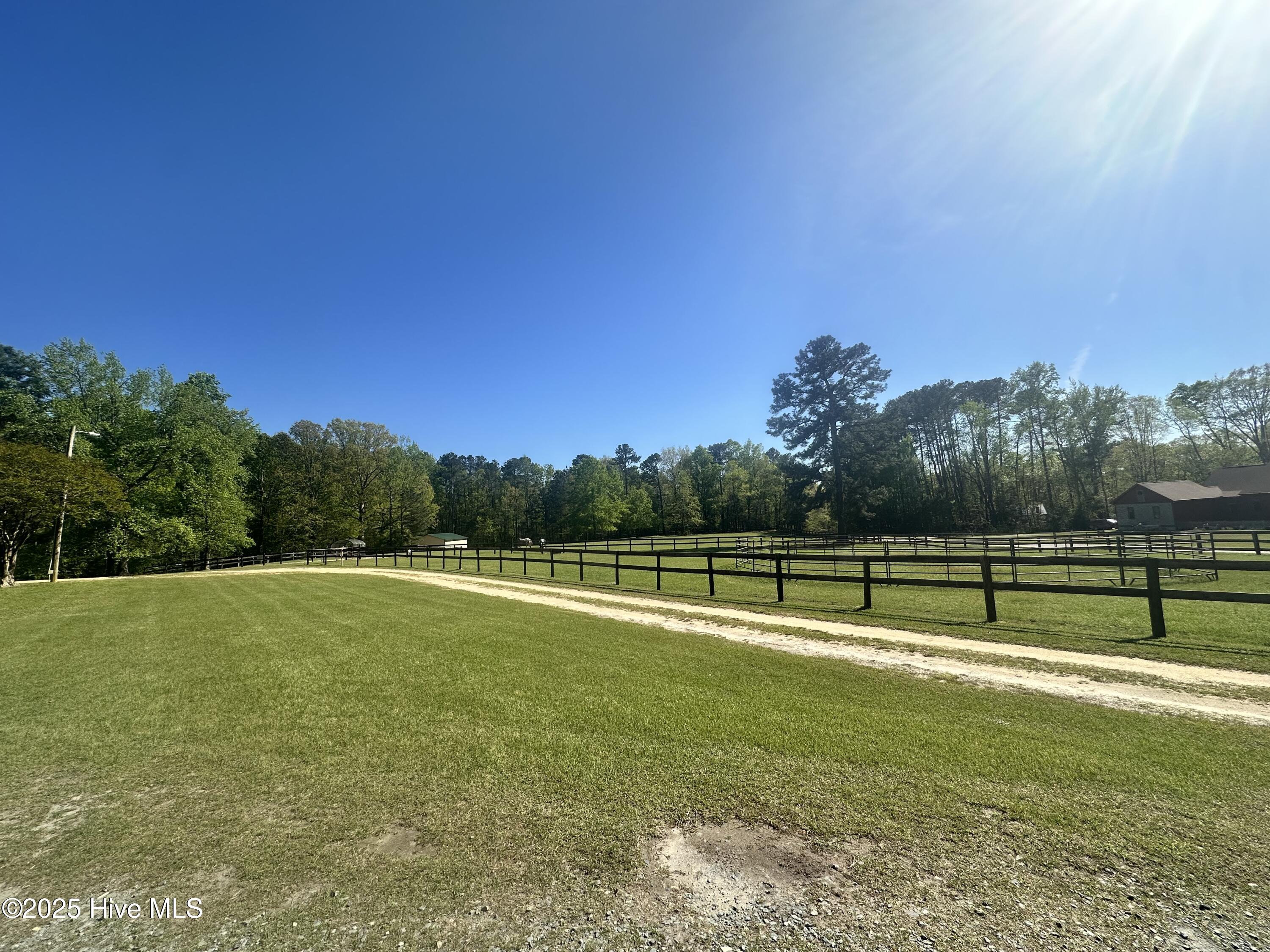 104 Bridle Path Lane Property Photo 84