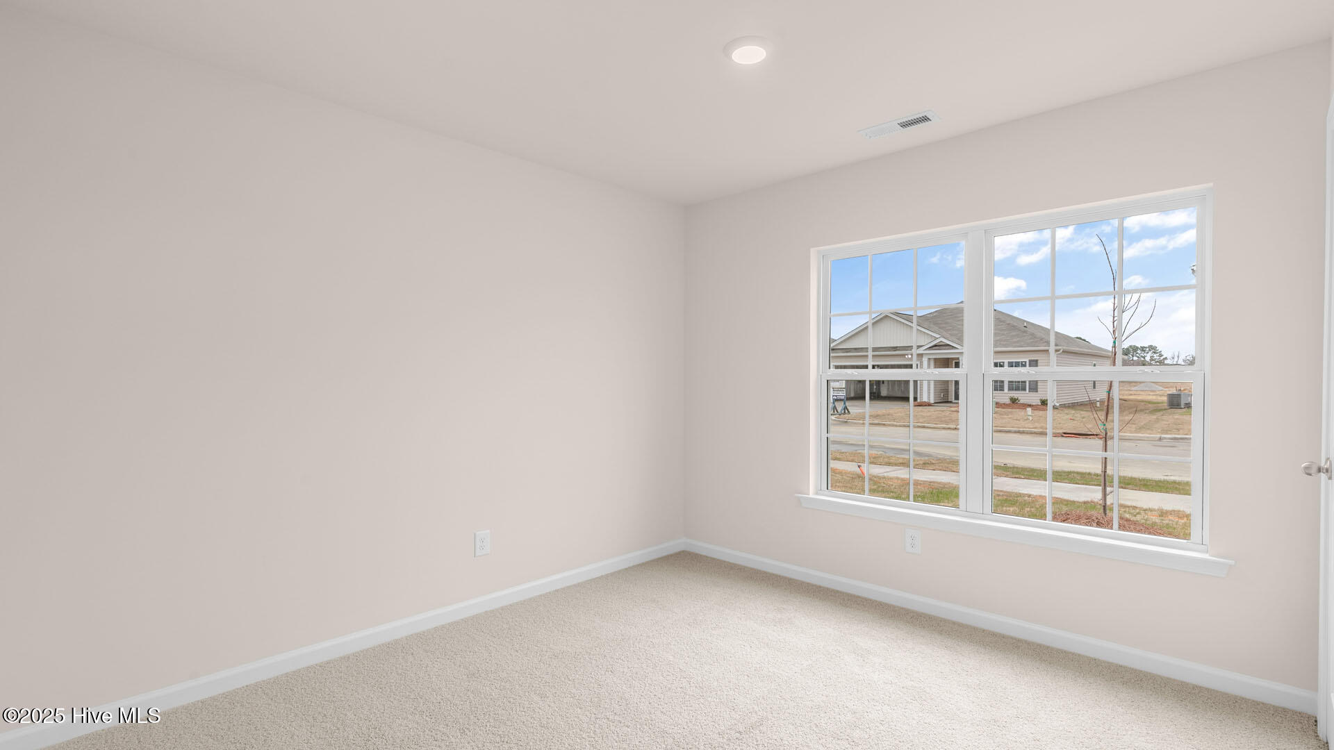 201 Grove Lane Property Photo 13