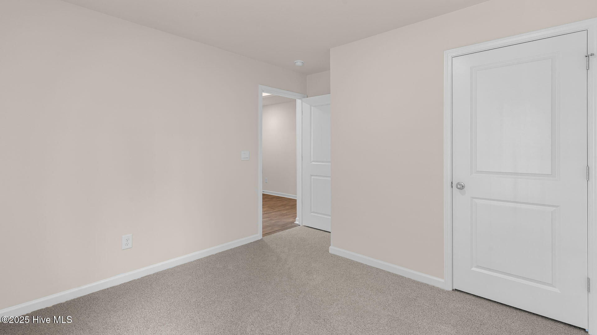 201 Grove Lane Property Photo 17