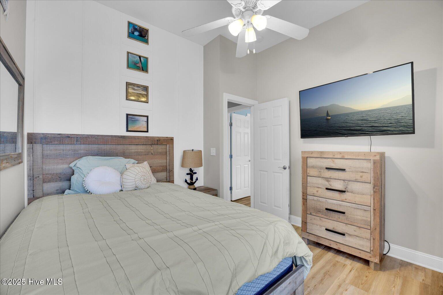 115 Castle Bay Drive Property Photo 33