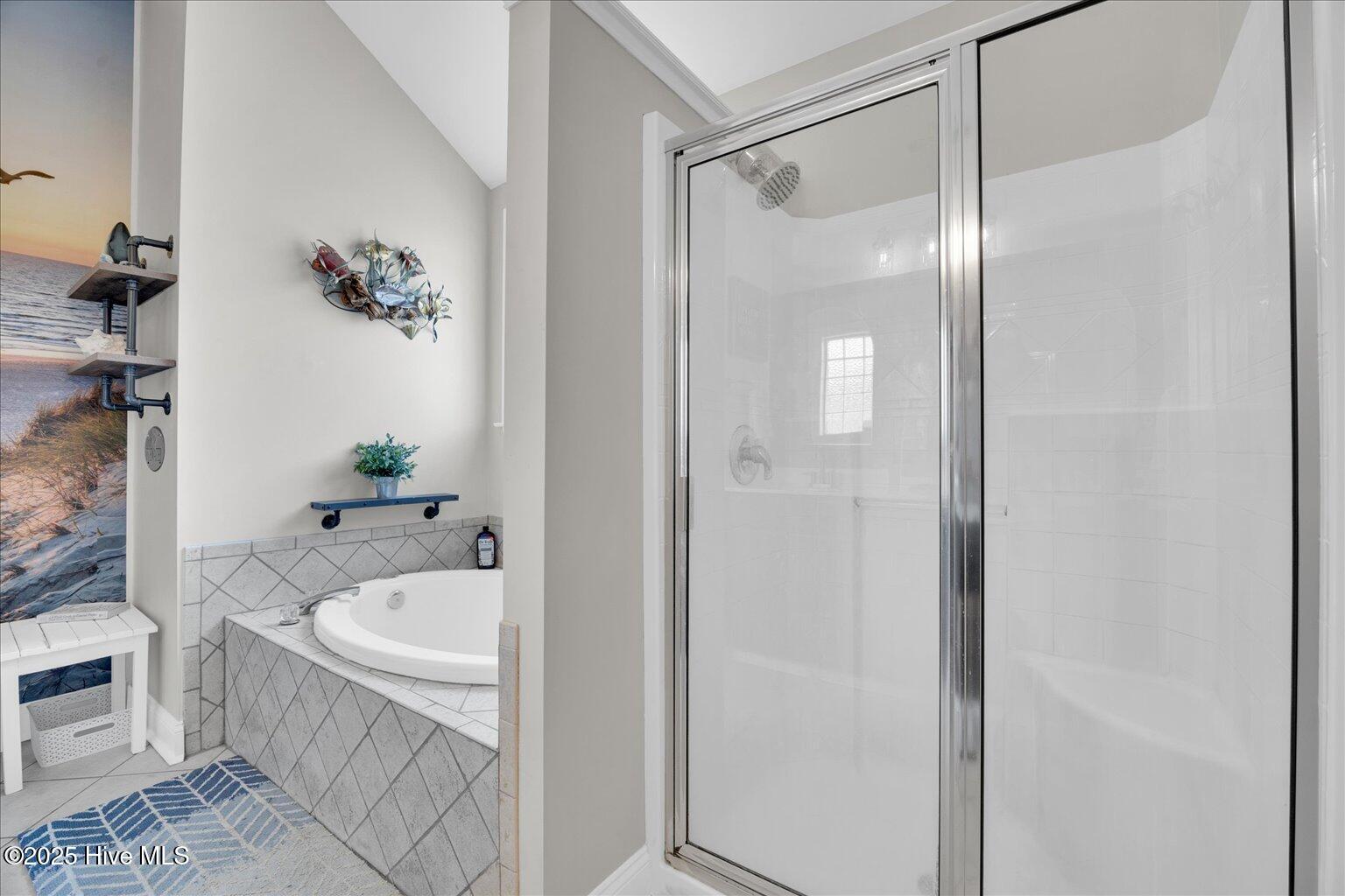 115 Castle Bay Drive Property Photo 43
