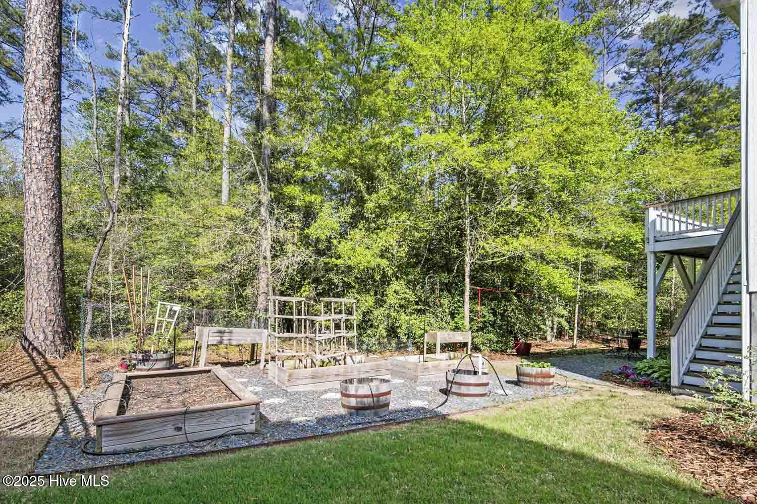 216 Sundew Court Property Photo 13