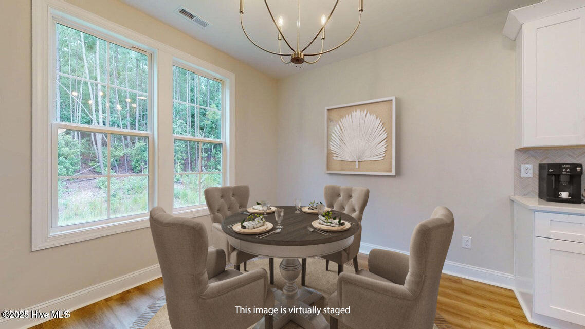 1007 Exeter Place Property Photo 3