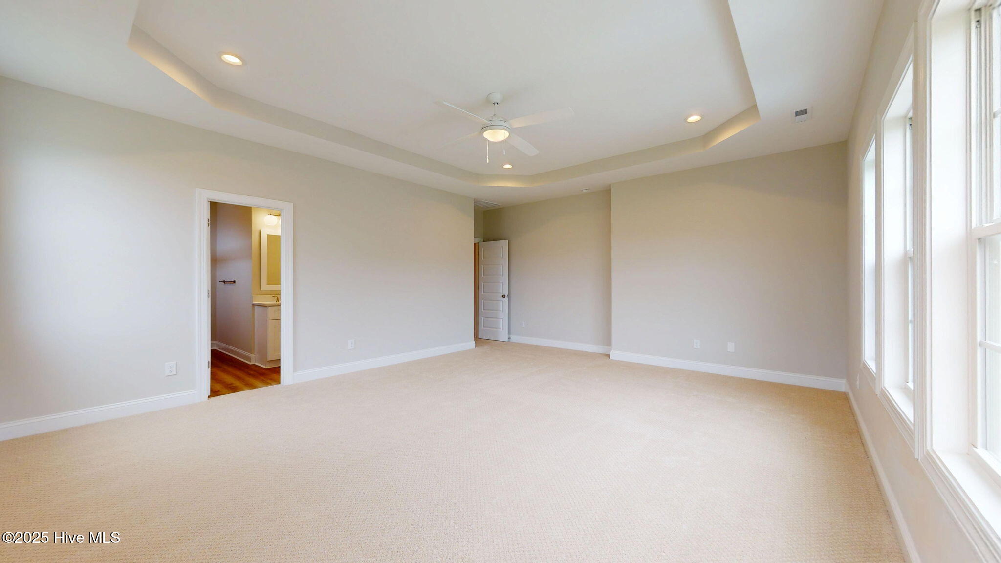 1007 Exeter Place Property Photo 19