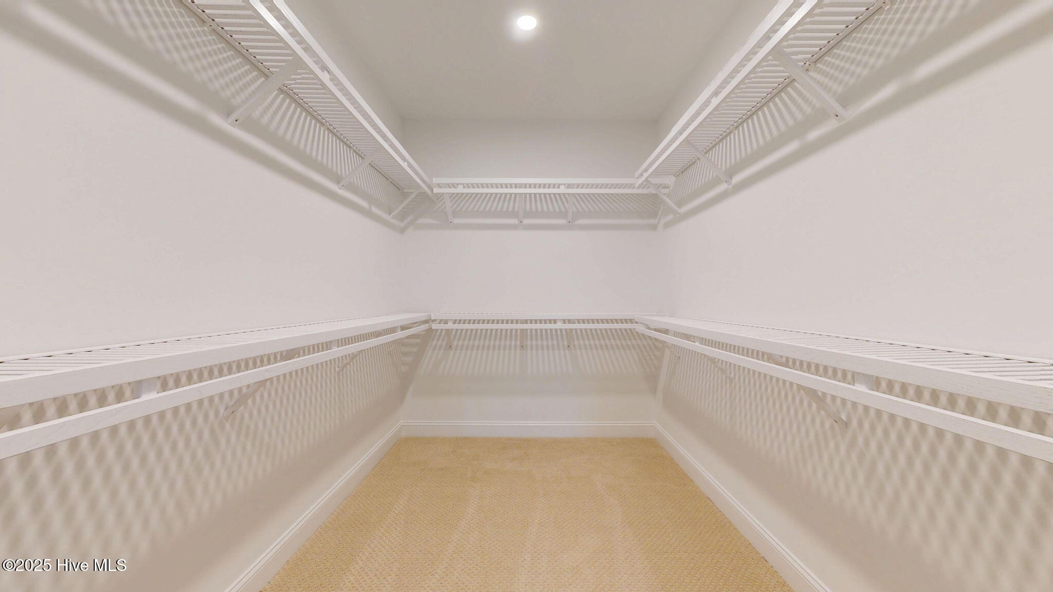 1007 Exeter Place Property Photo 20