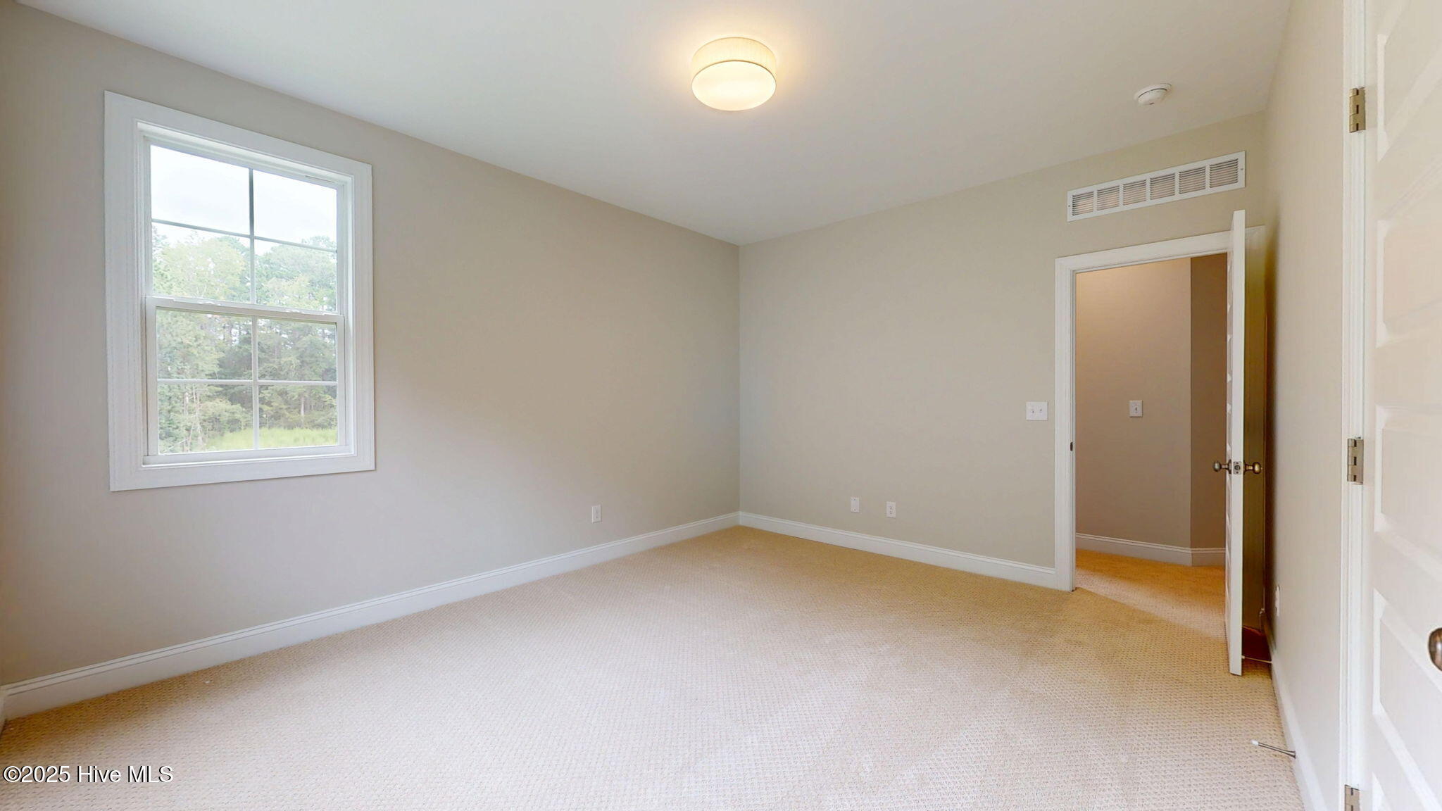 1007 Exeter Place Property Photo 26