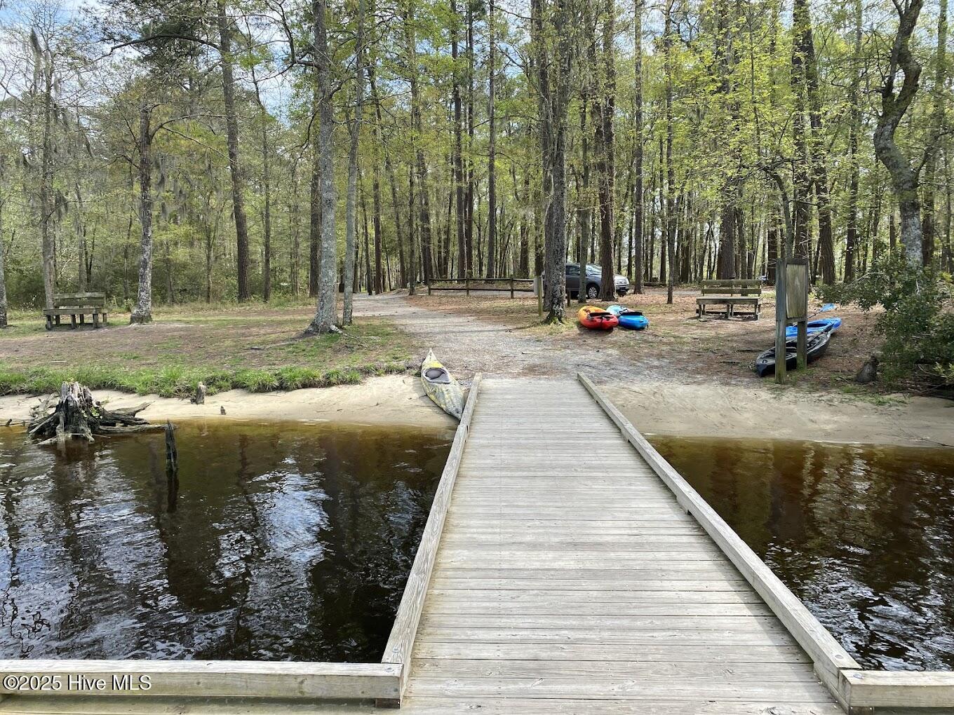 609 Pamlico River Drive Property Photo 29