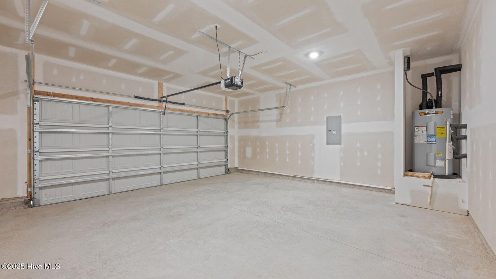 513 Lake Tyler Drive Property Photo 30