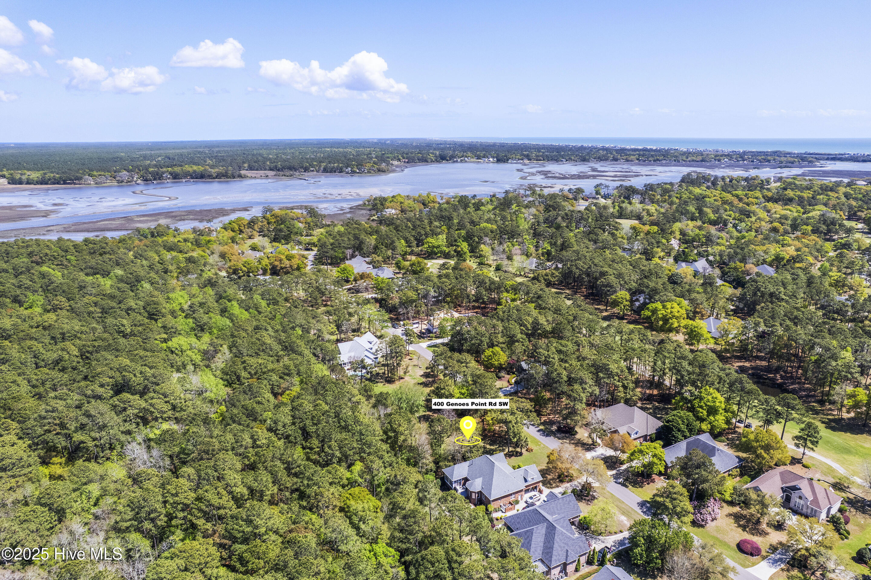 400 Genoes Point Road Property Photo 1