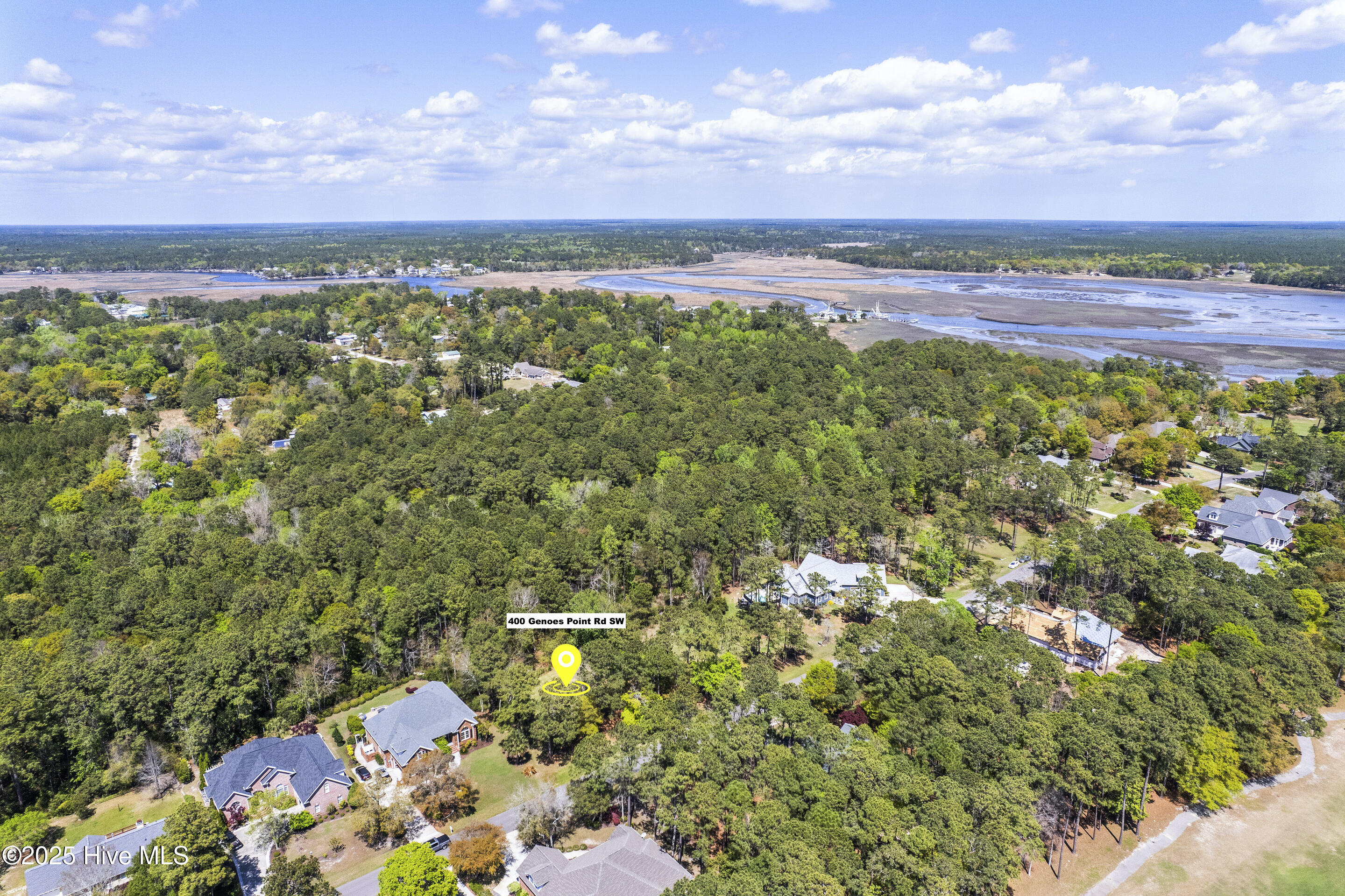 400 Genoes Point Road Property Photo 5