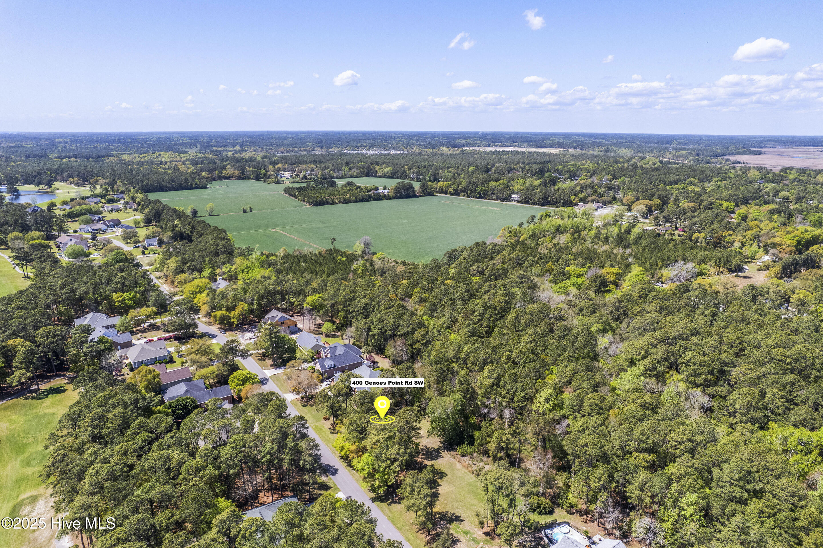 400 Genoes Point Road Property Photo 6