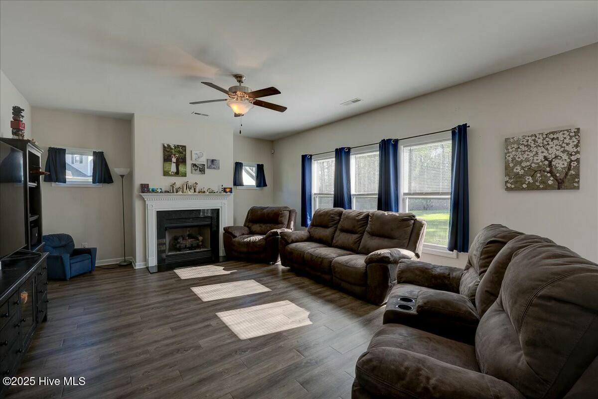 112 Mccabe Court Property Photo 19