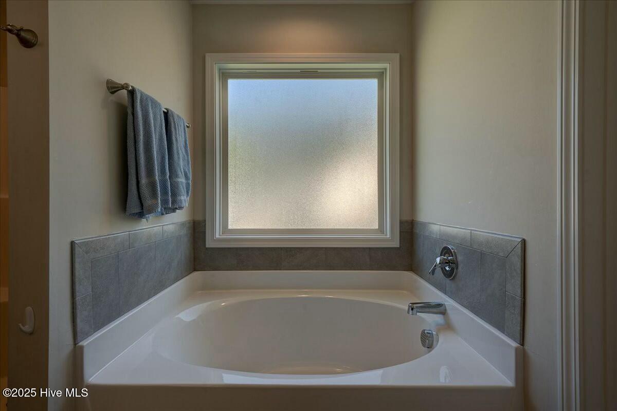112 Mccabe Court Property Photo 29
