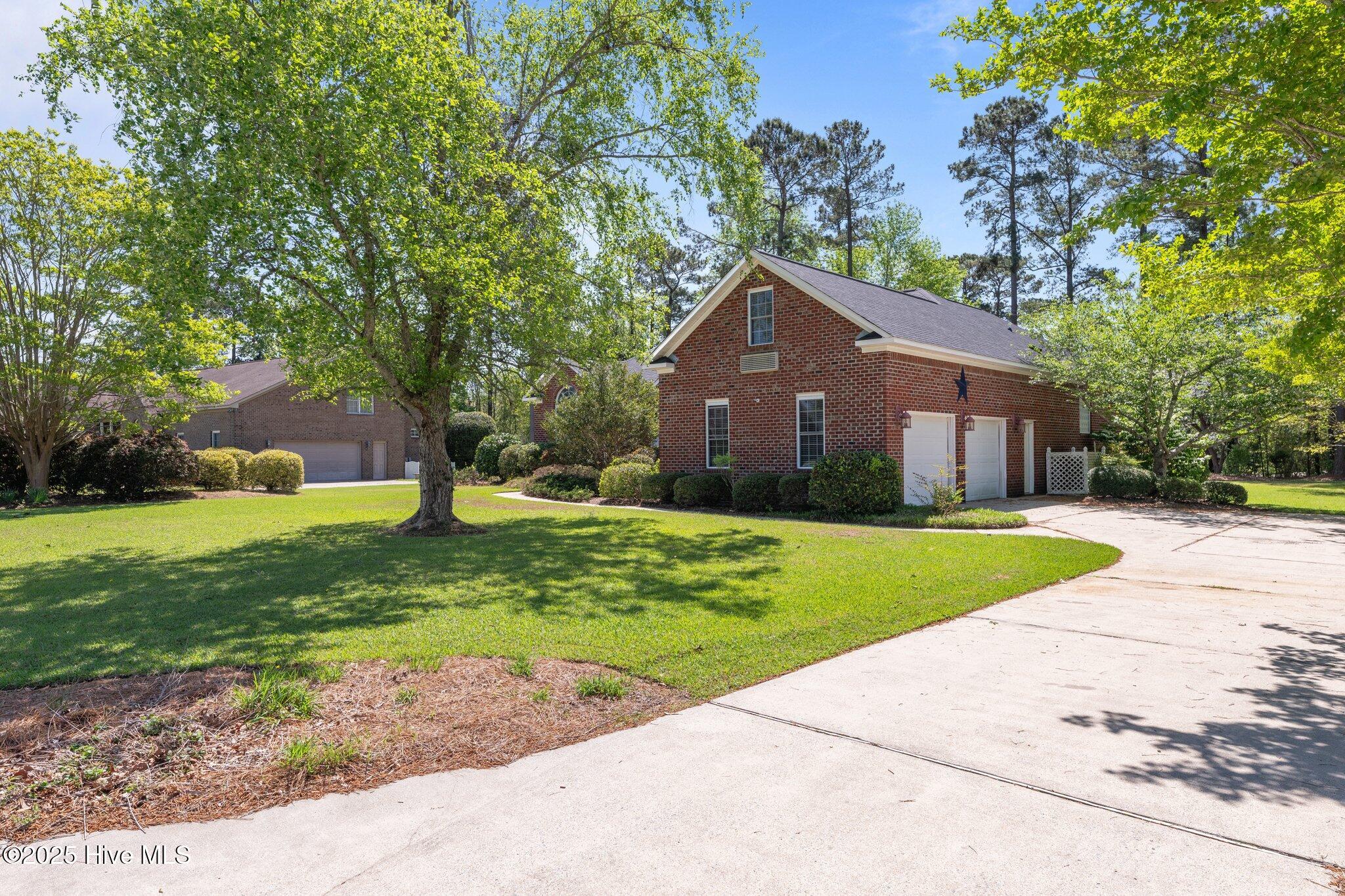 707 Taberna Circle Property Photo 4