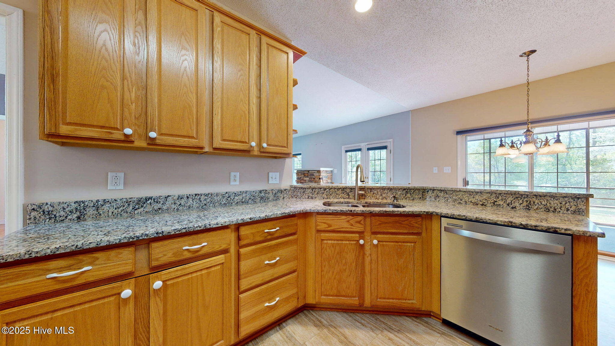 707 Taberna Circle Property Photo 20