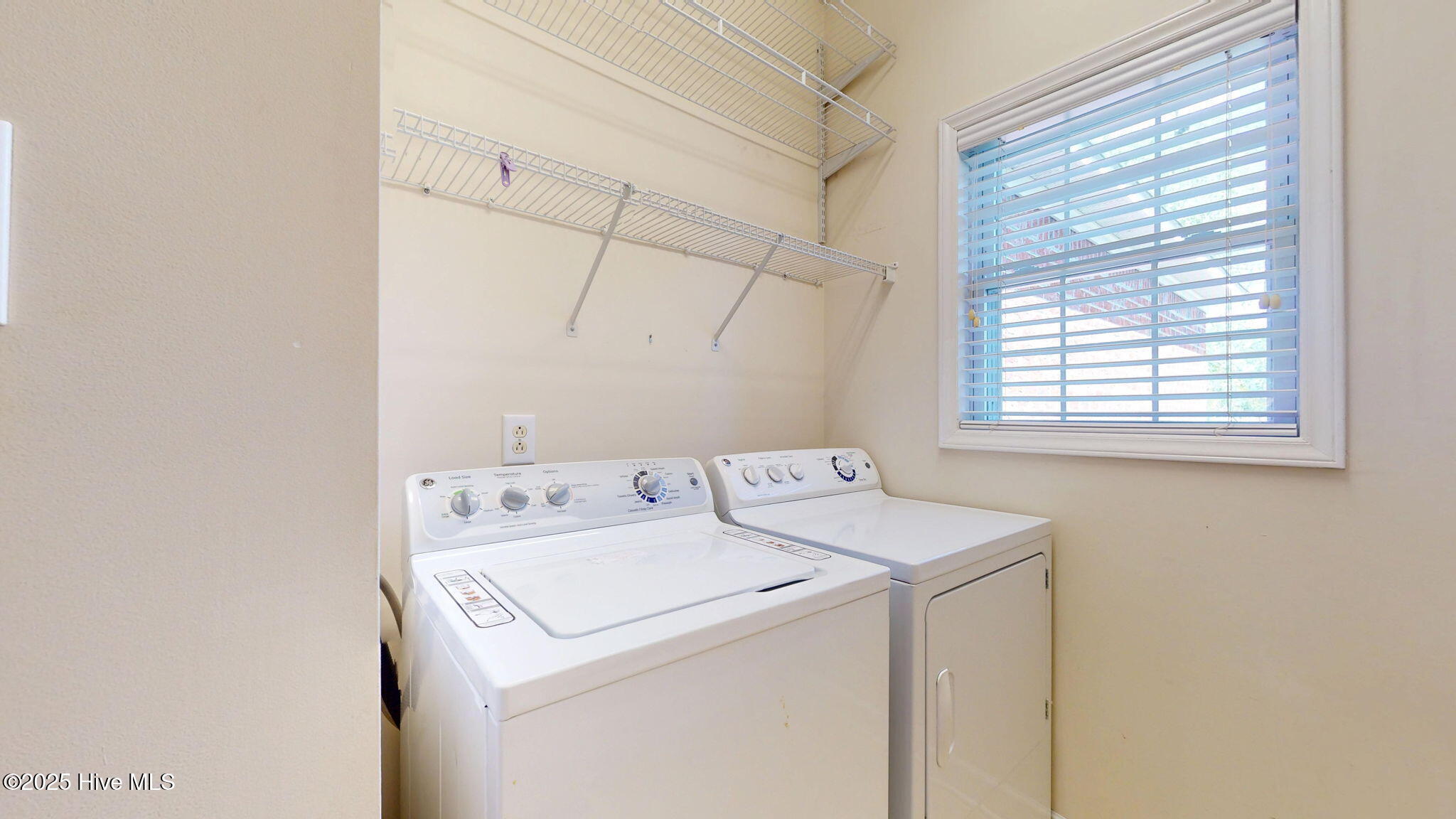 707 Taberna Circle Property Photo 33