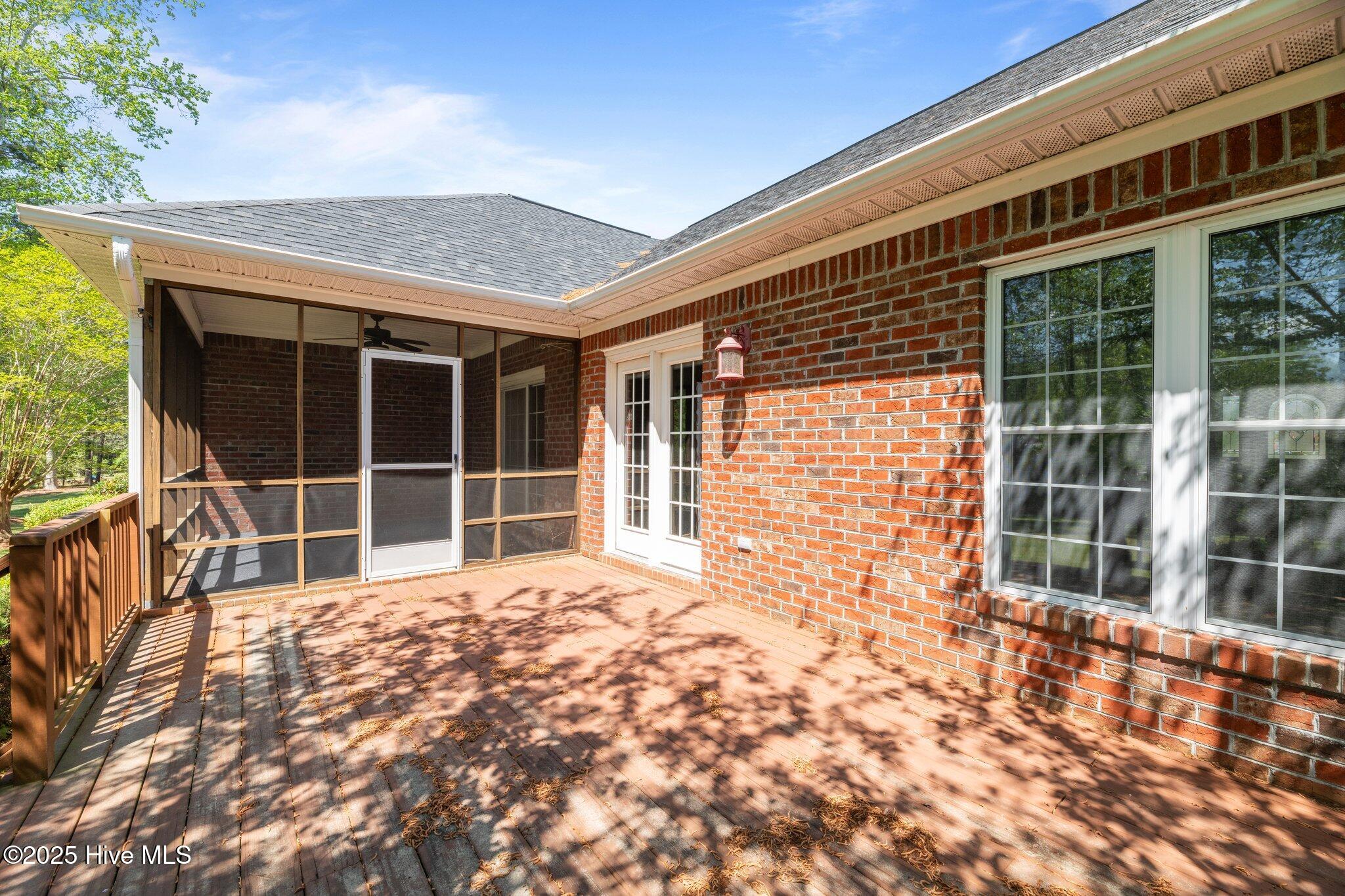 707 Taberna Circle Property Photo 43