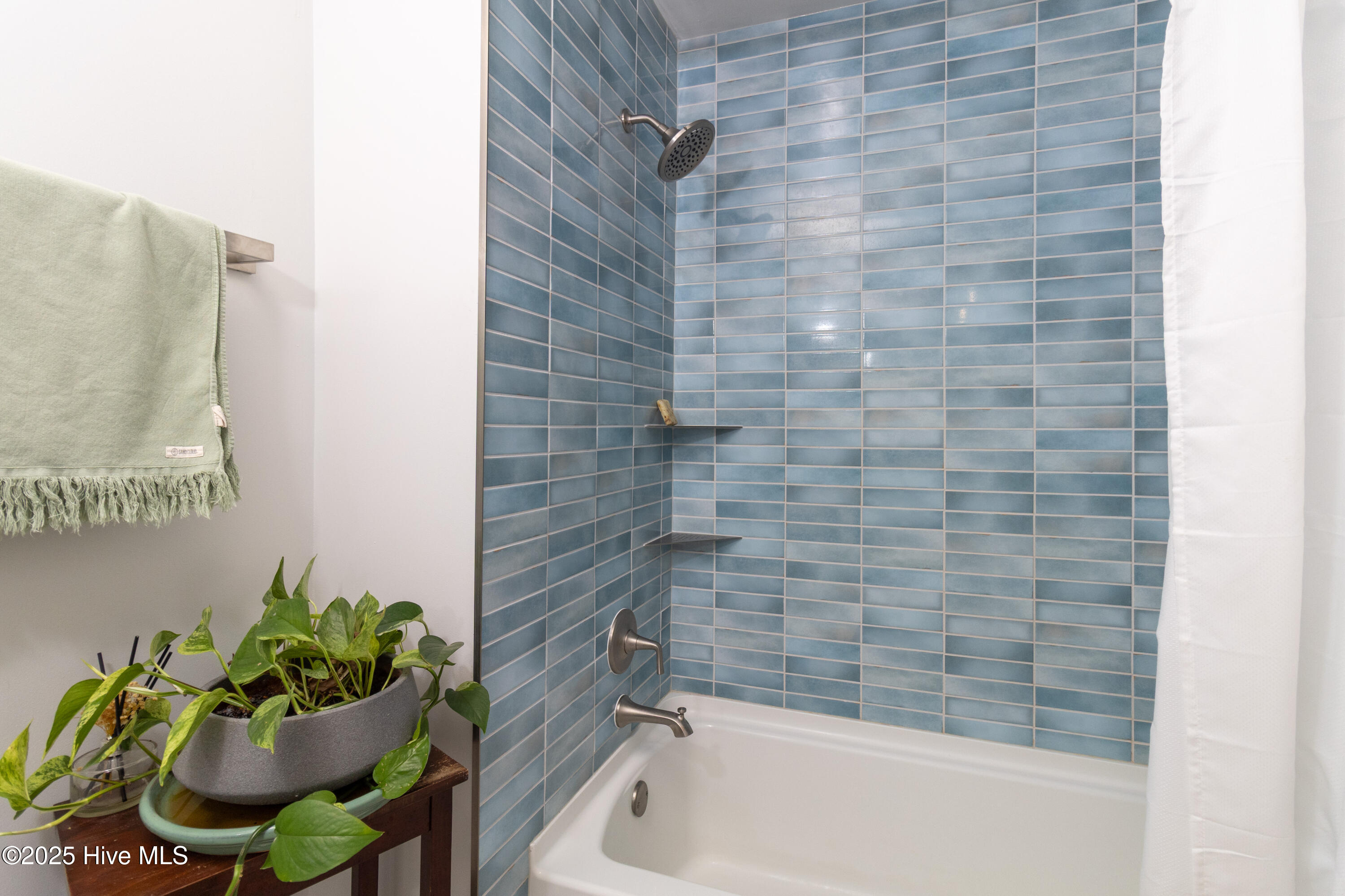 206 Robin Lane Property Photo 22