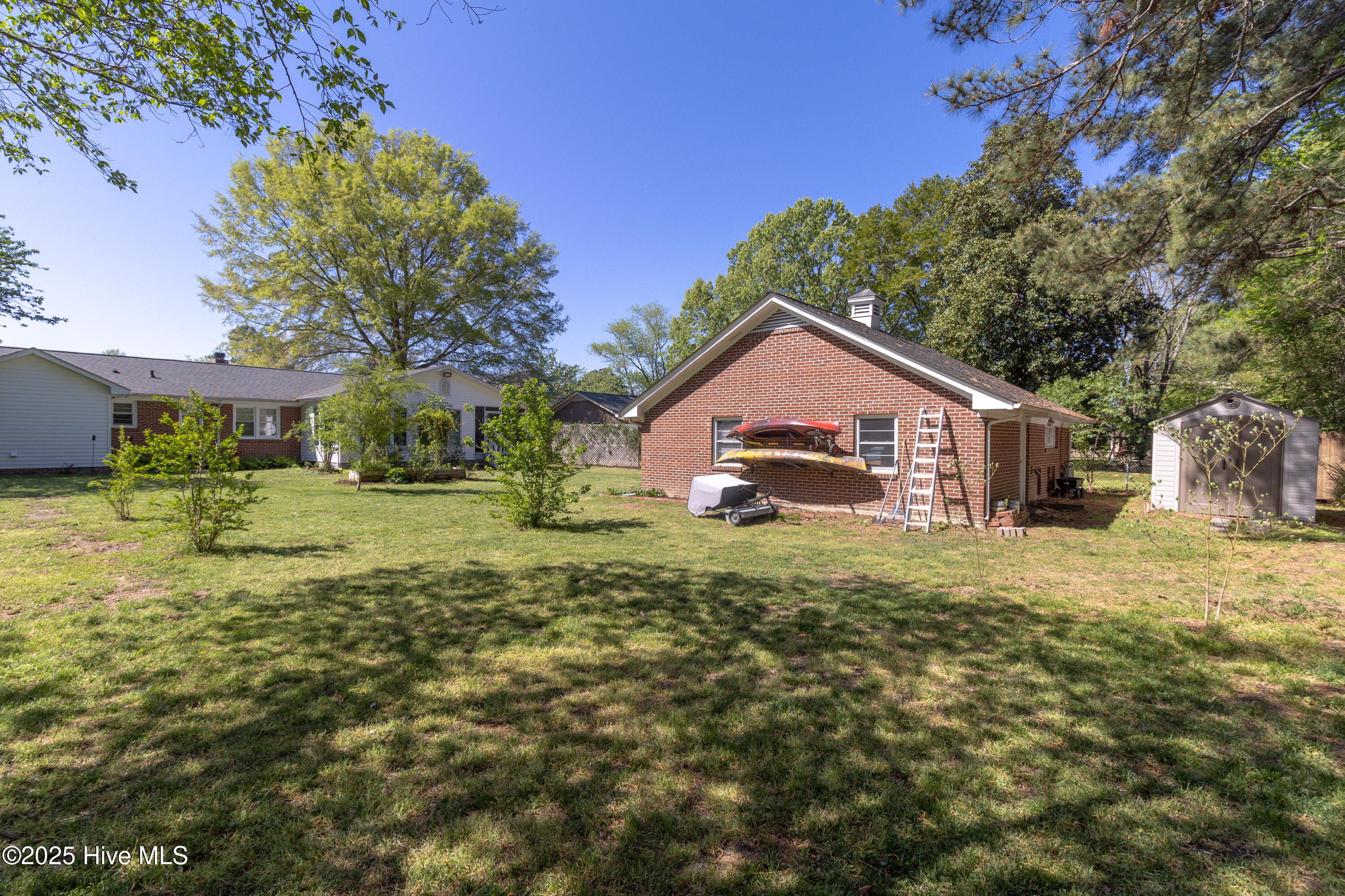 206 Robin Lane Property Photo 36