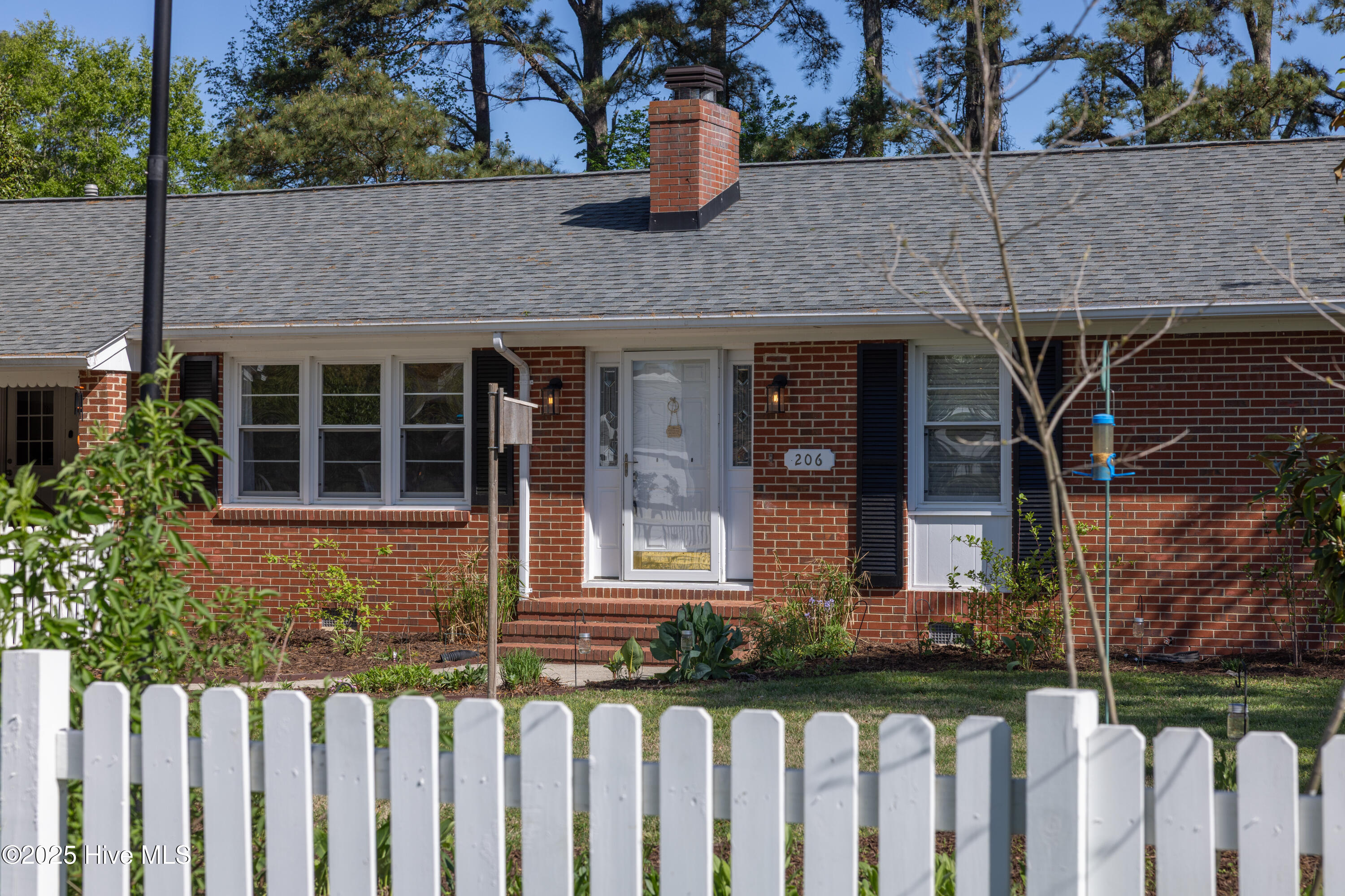 206 Robin Lane Property Photo 42