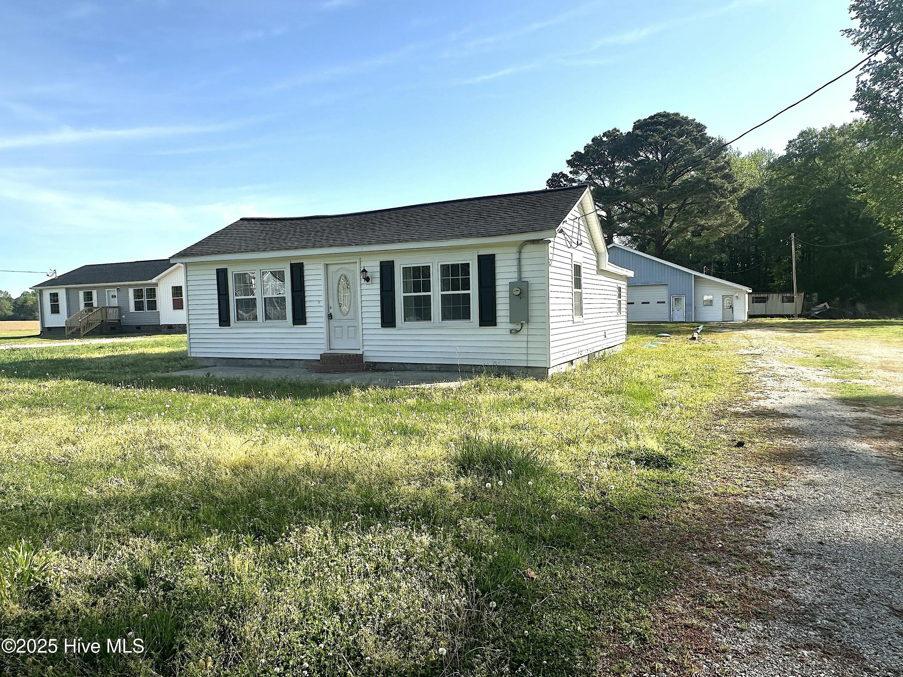 6247 Nc 58 Highway Property Photo