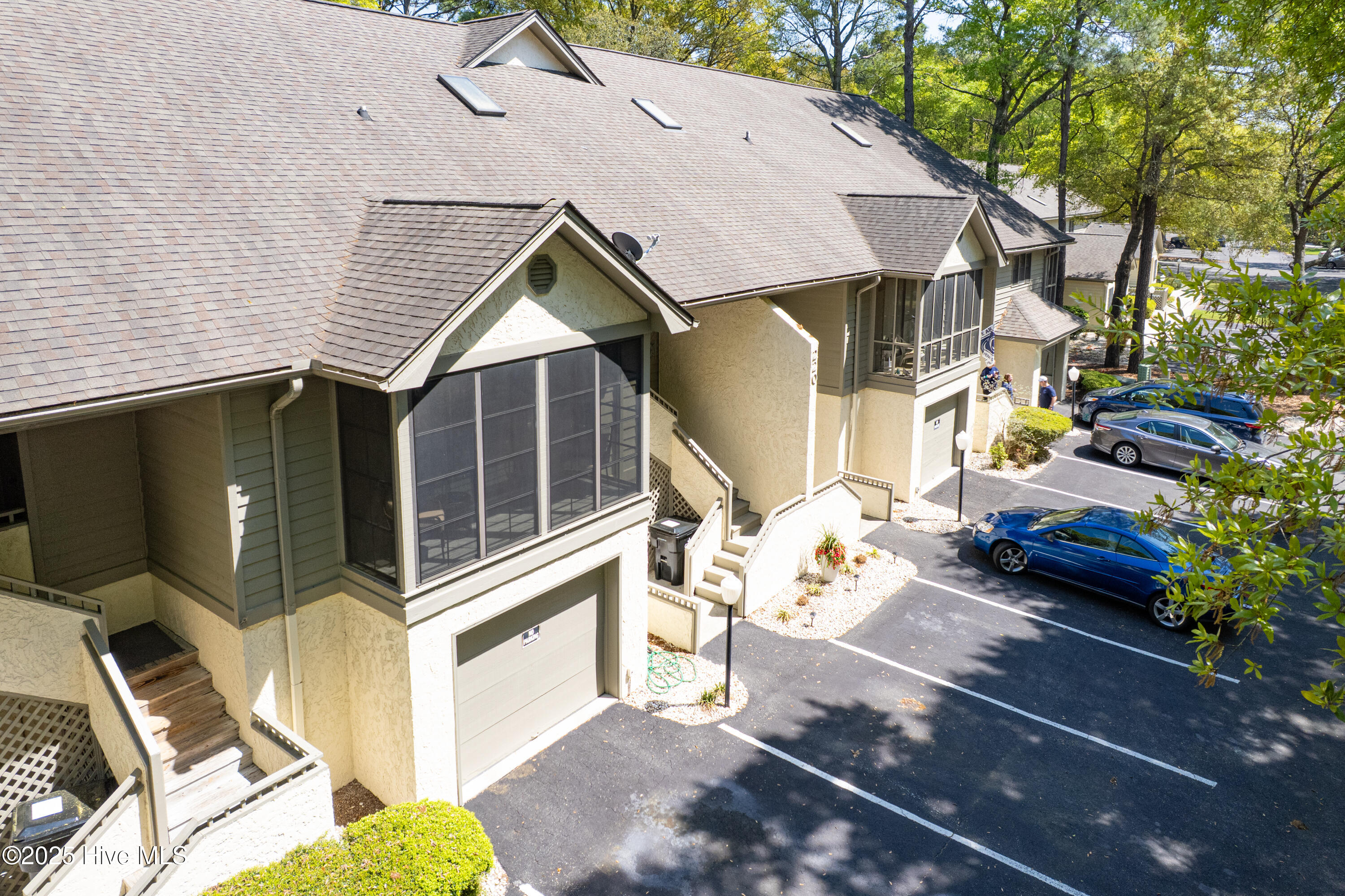 220 Clubhouse Road # B Property Photo 1