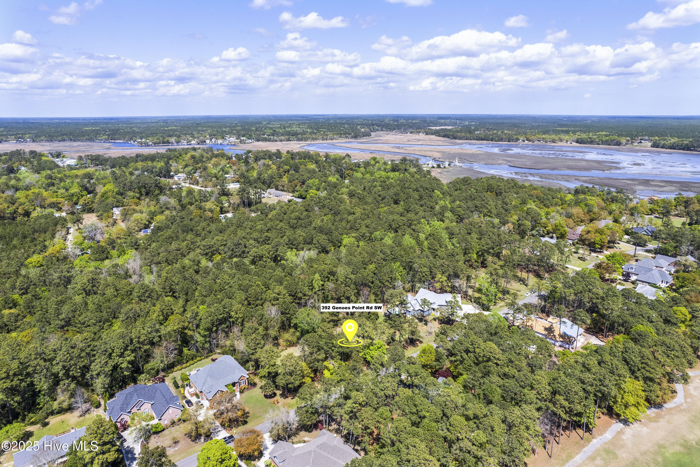 392 Genoes Point Road Property Photo 1