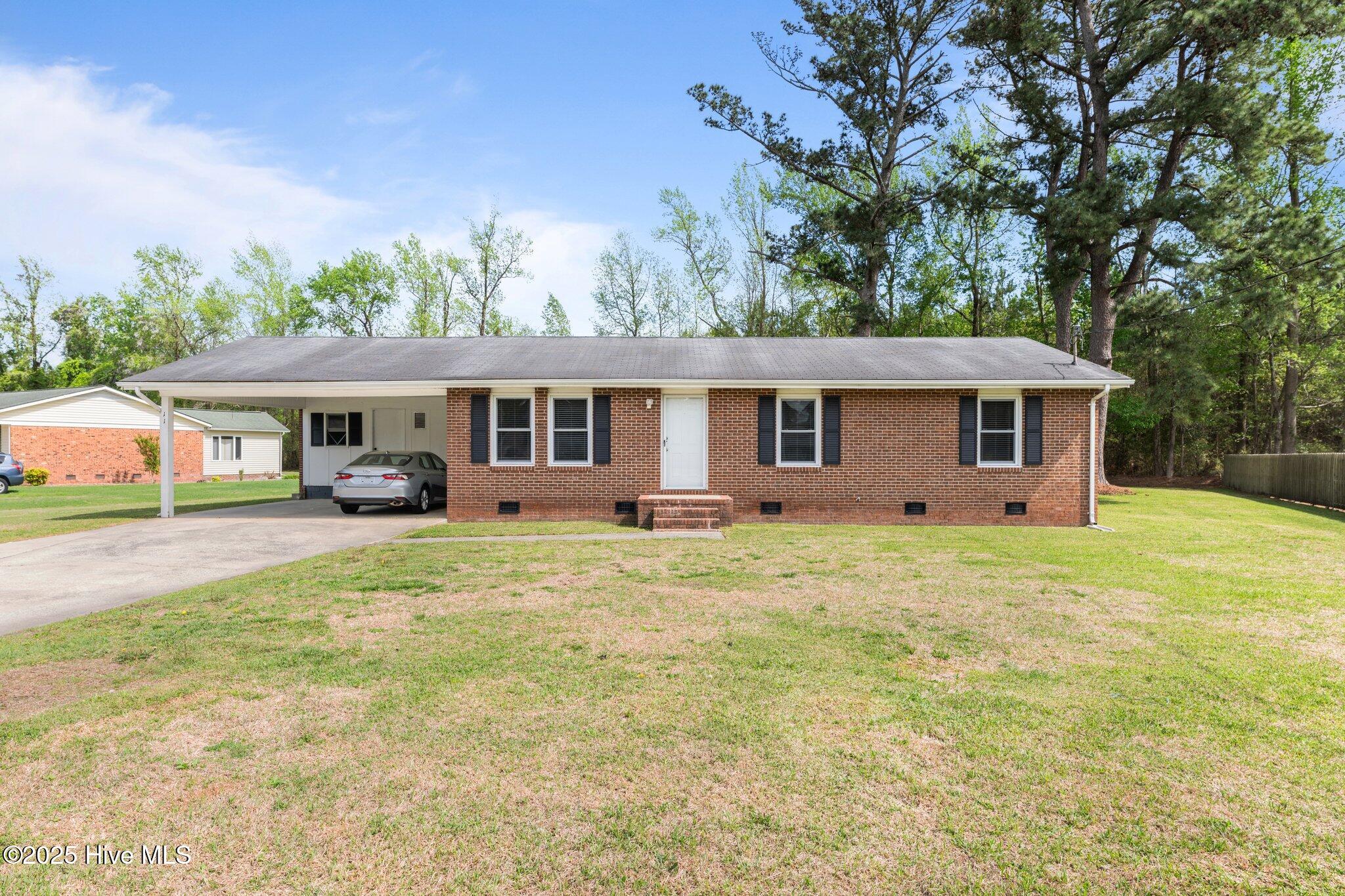 113 Carolina Pines Boulevard Property Photo
