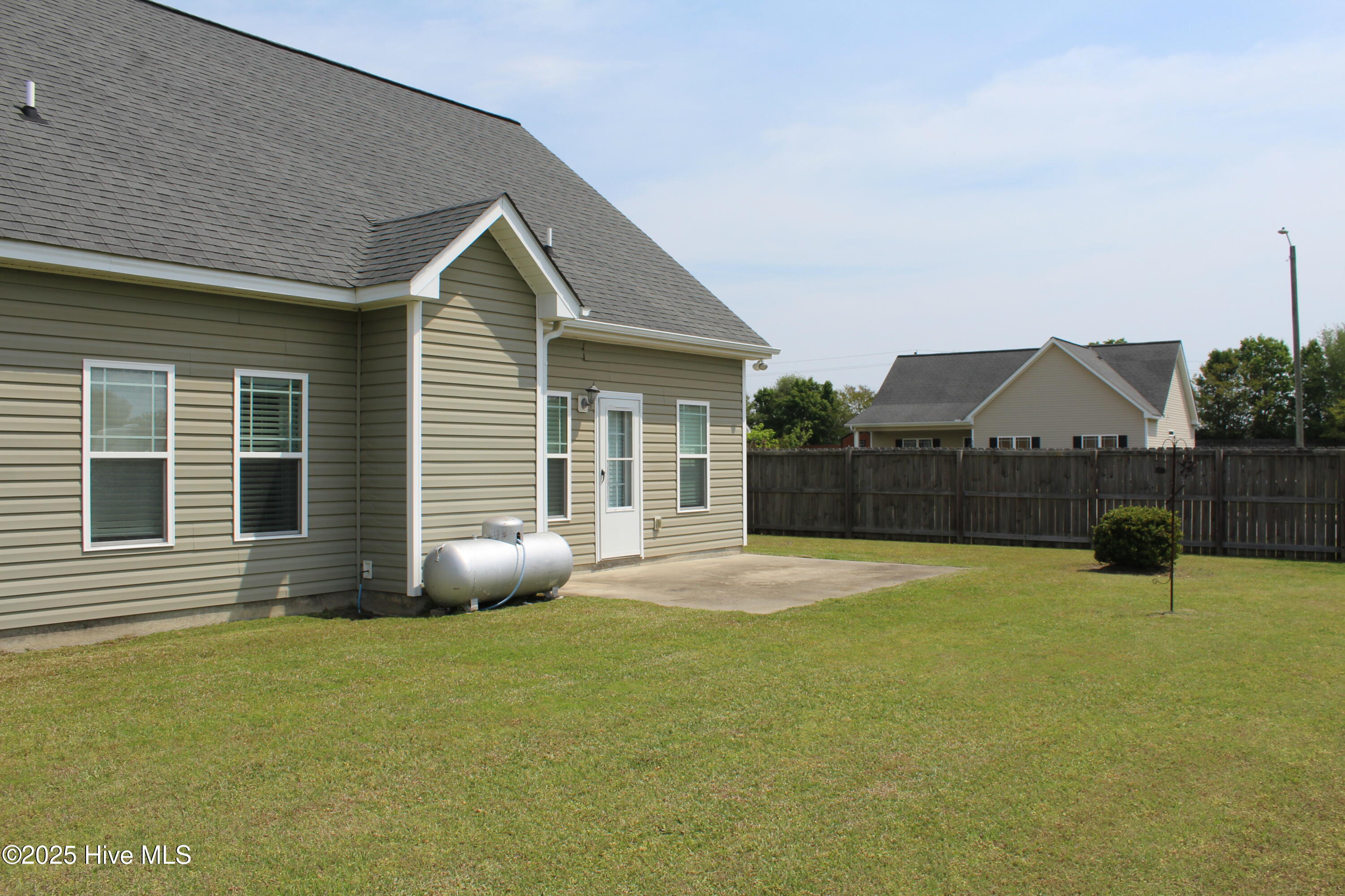 107 Pinyon Lane Property Photo 8