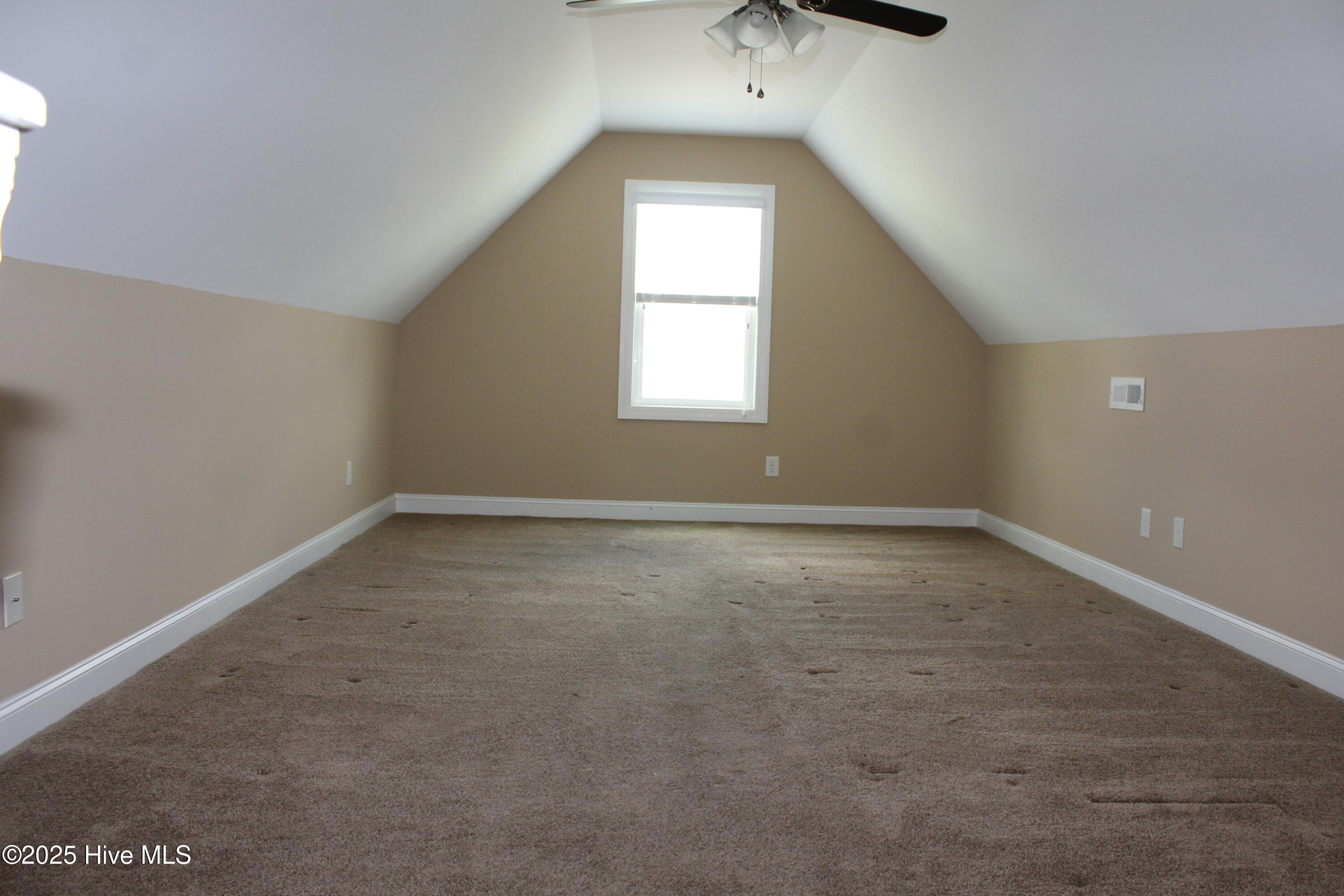 107 Pinyon Lane Property Photo 40