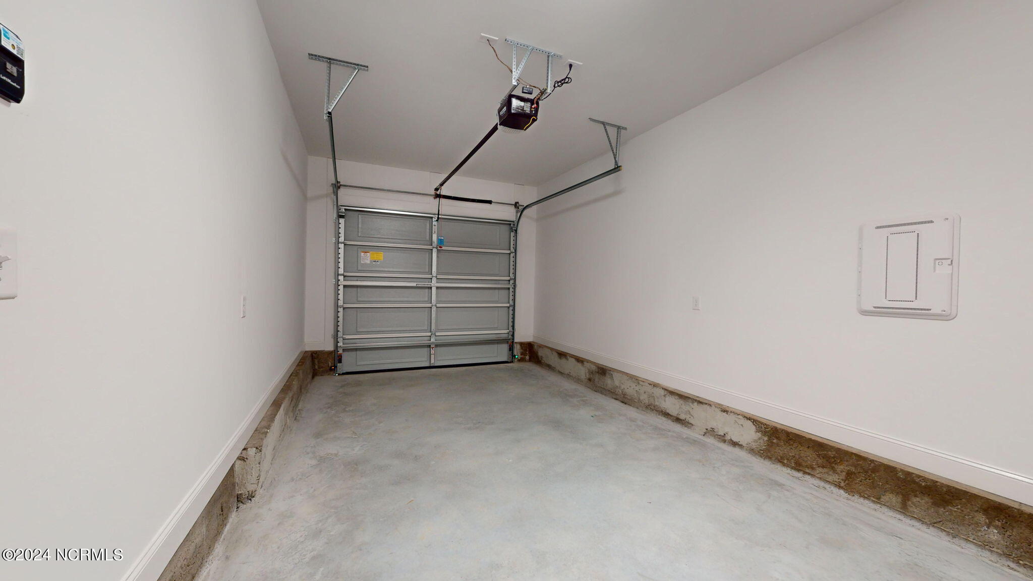2025 Dartford Drive A Property Photo 34