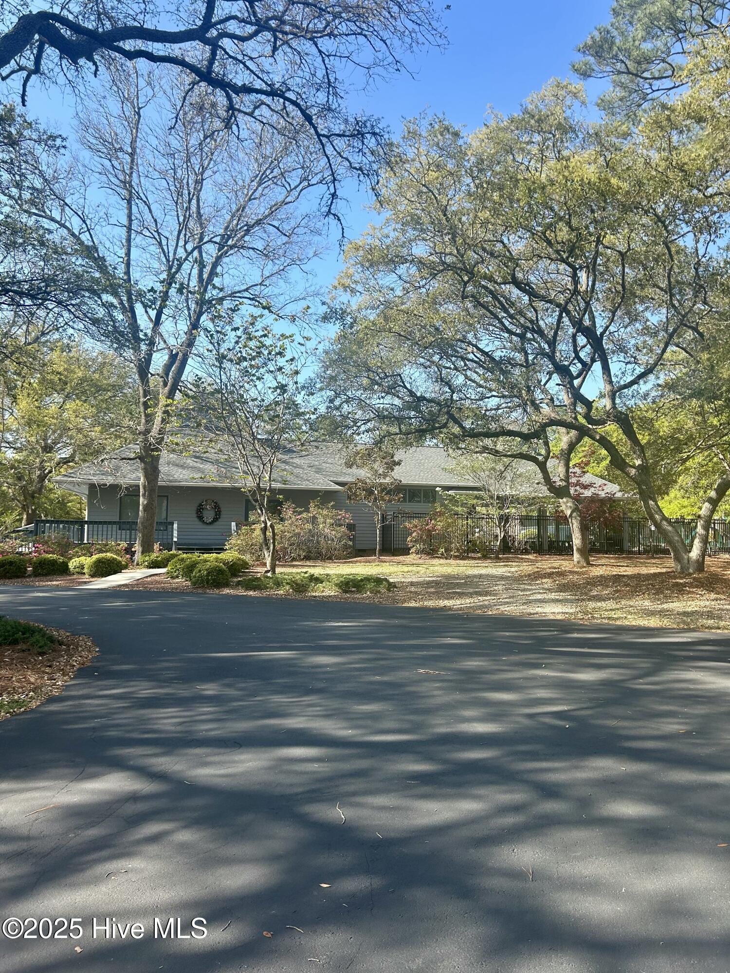 3281 Mooring Drive Property Photo 6