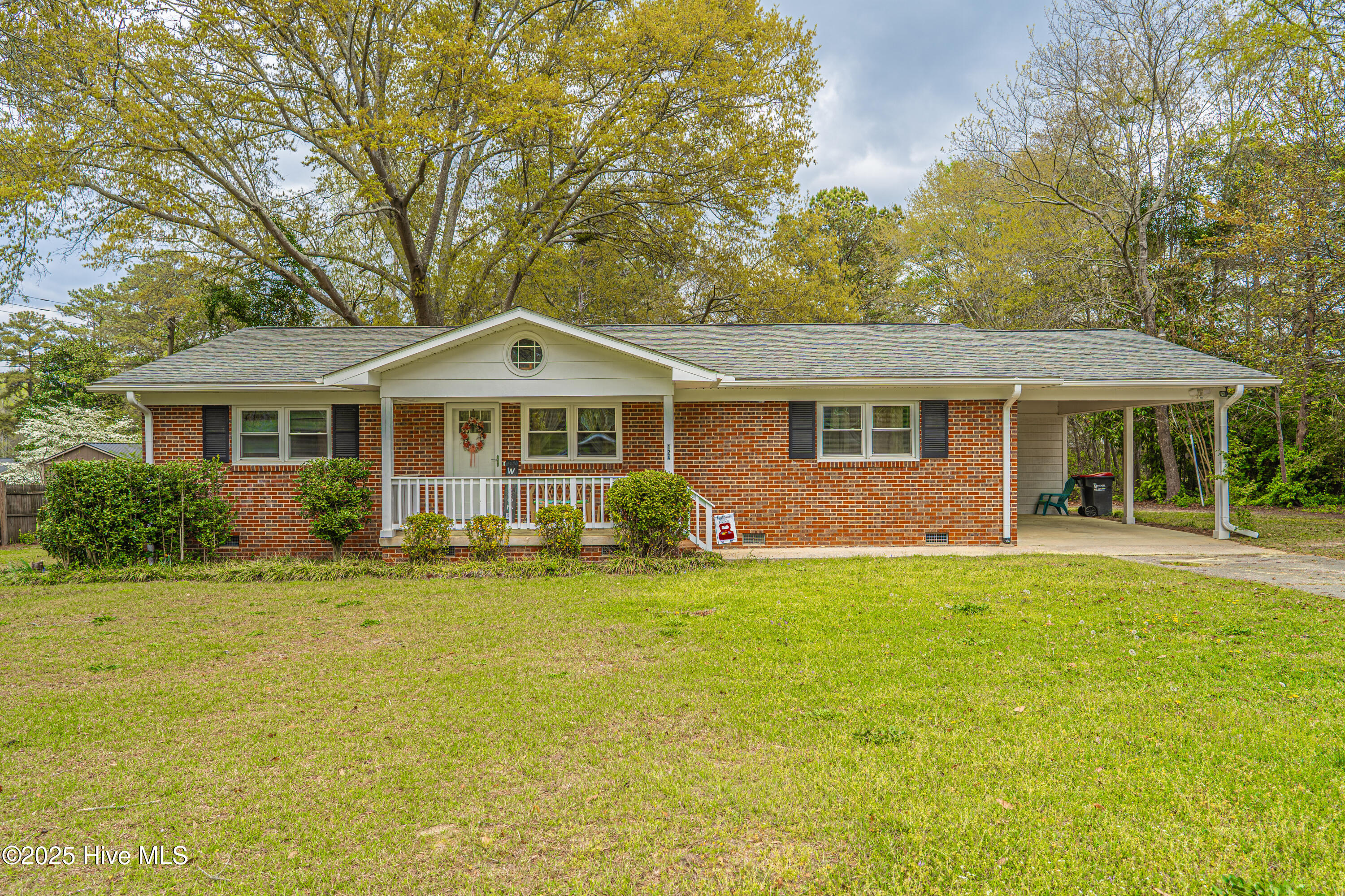 124 Haywood Avenue Property Photo