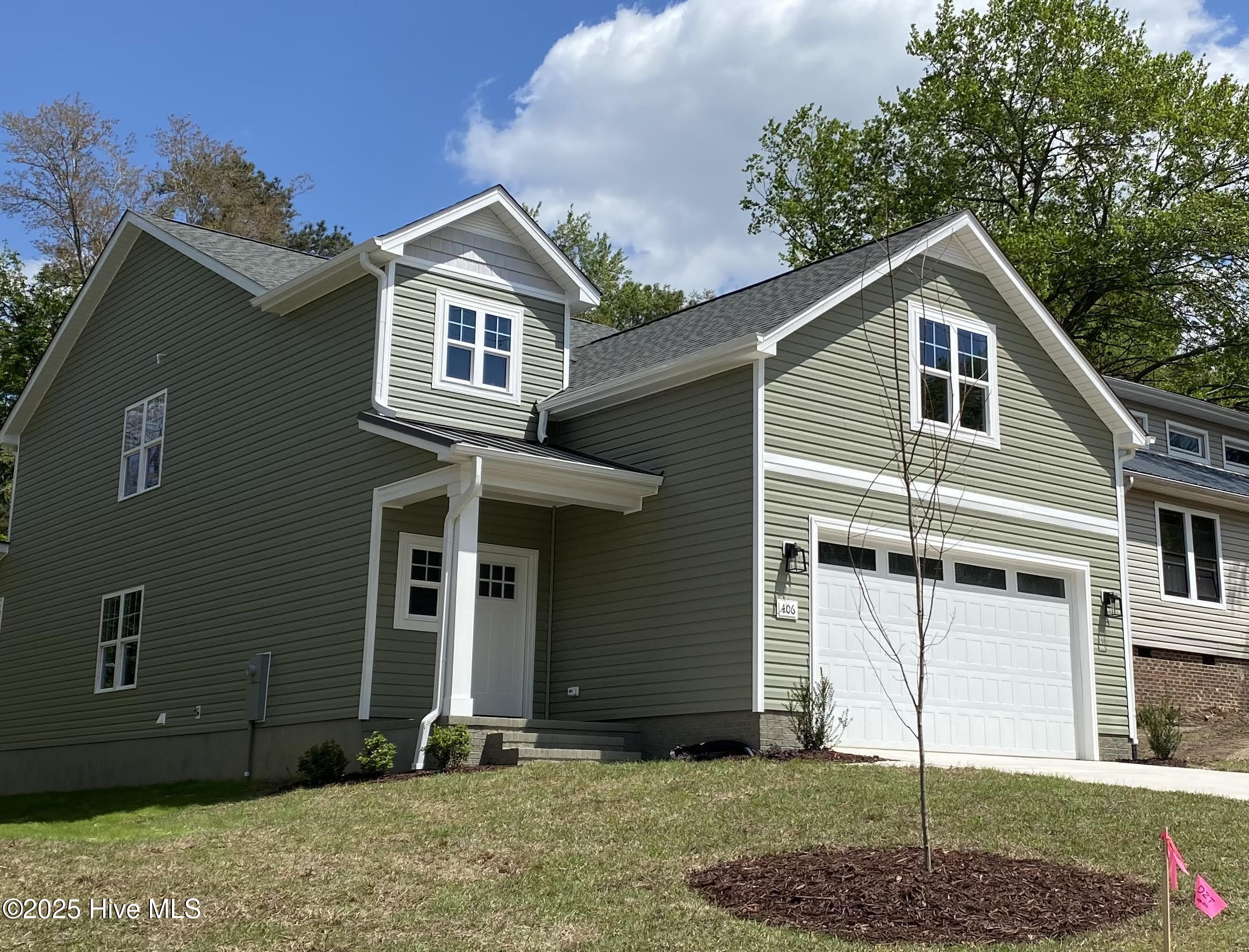 406 Summit Street Property Photo