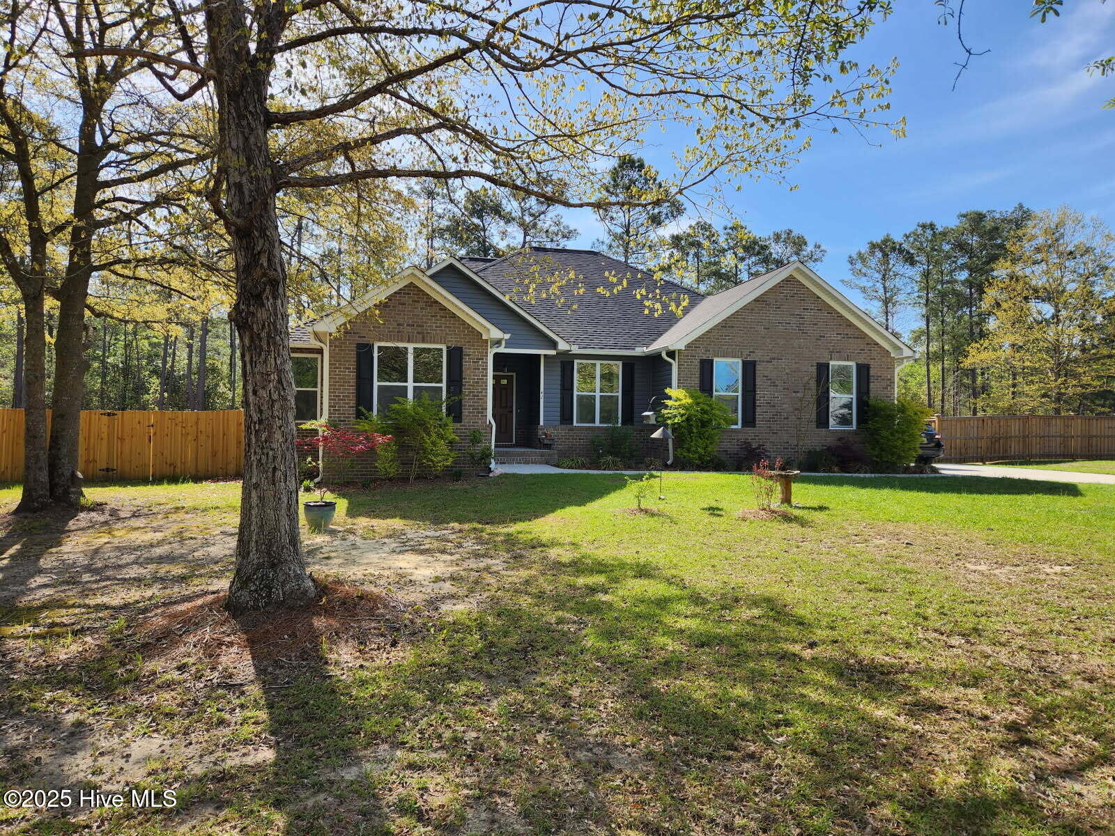 42 N Beatrice Drive Property Photo