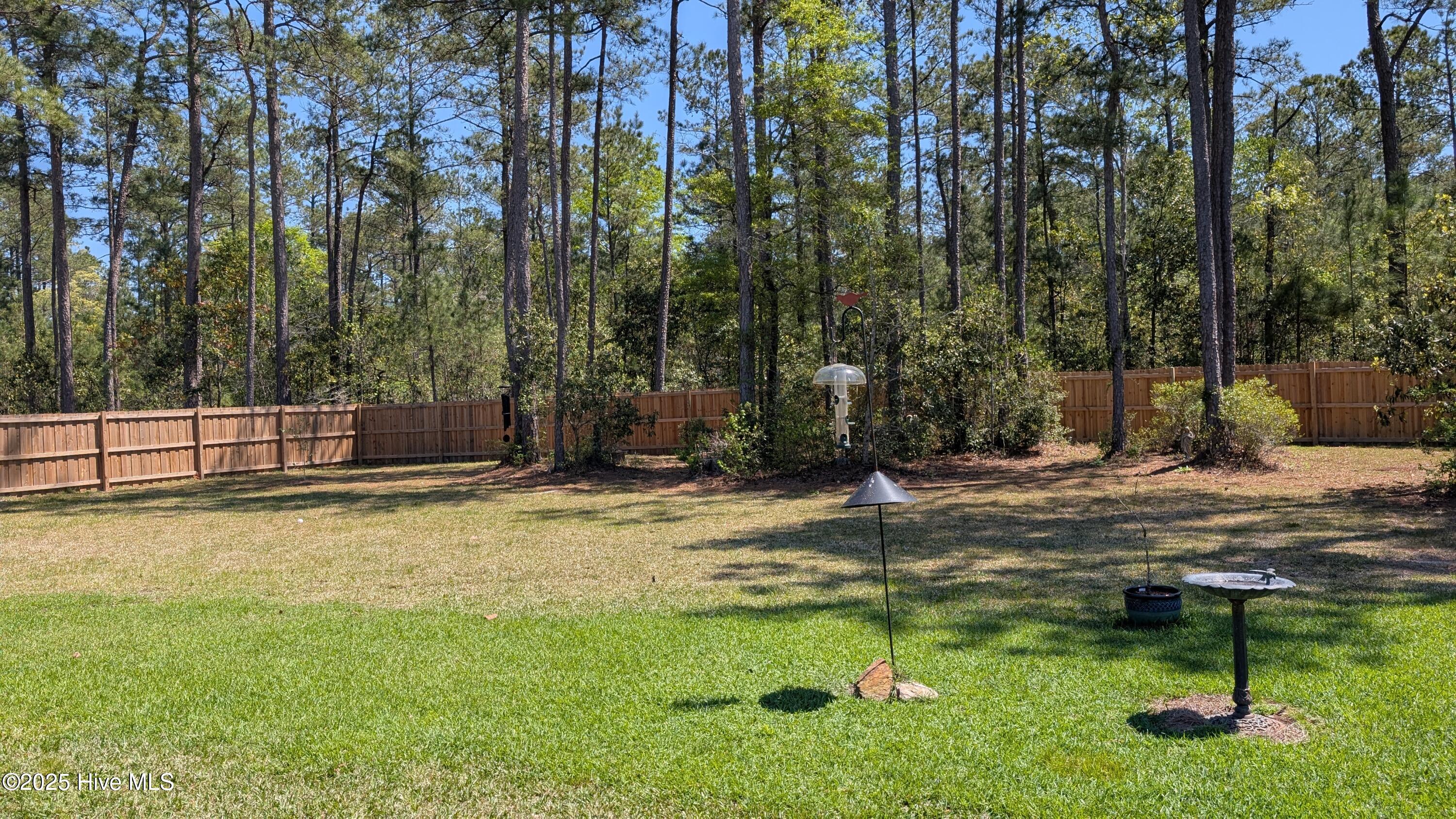 42 N Beatrice Drive Property Photo 3