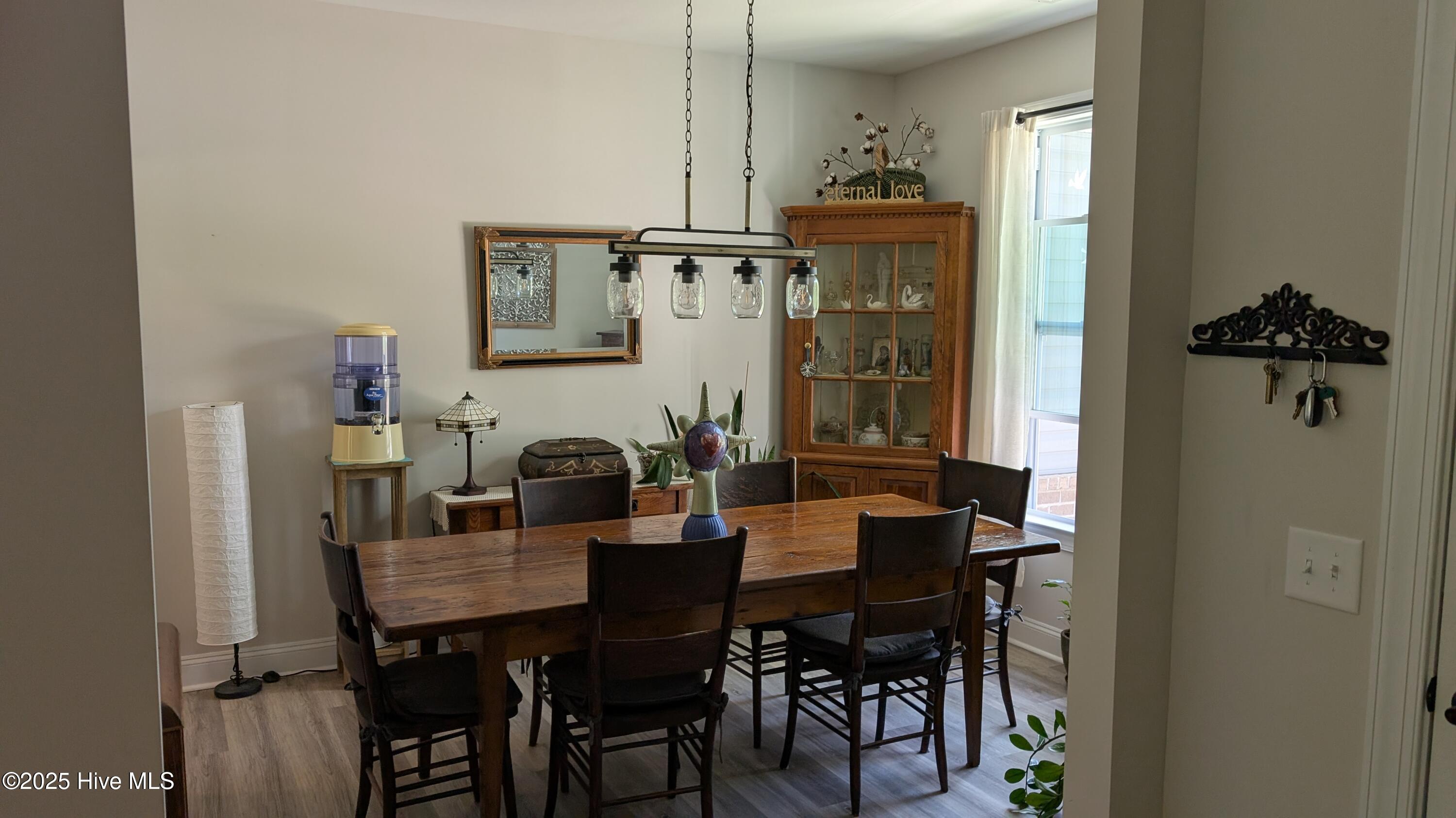42 N Beatrice Drive Property Photo 12