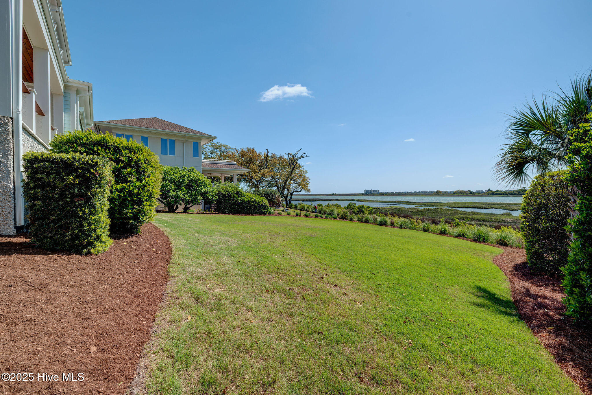 1101 Harborway Place Property Photo 11