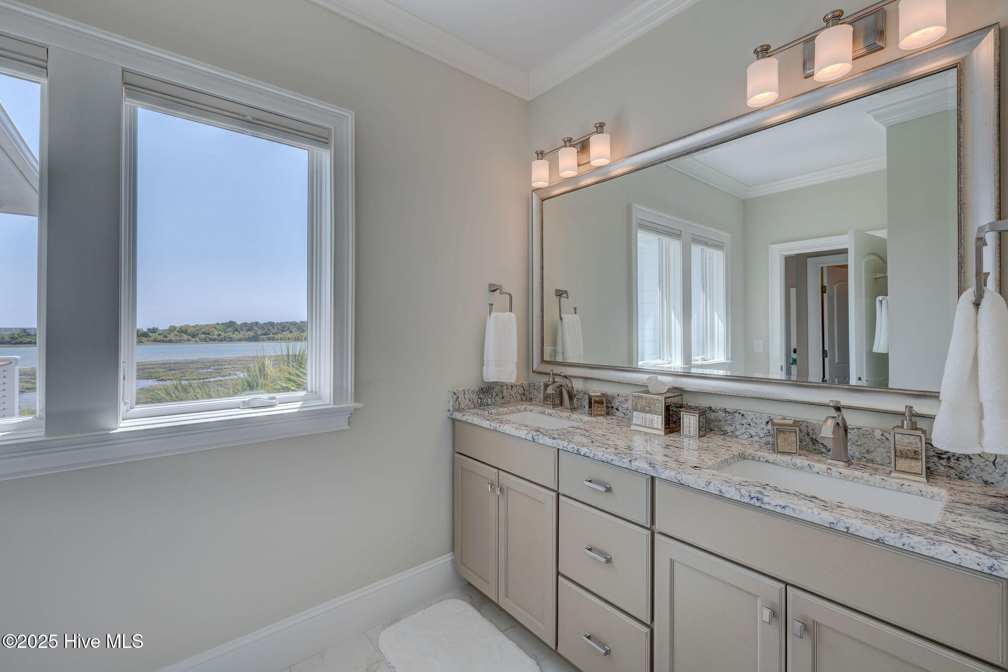 1101 Harborway Place Property Photo 77