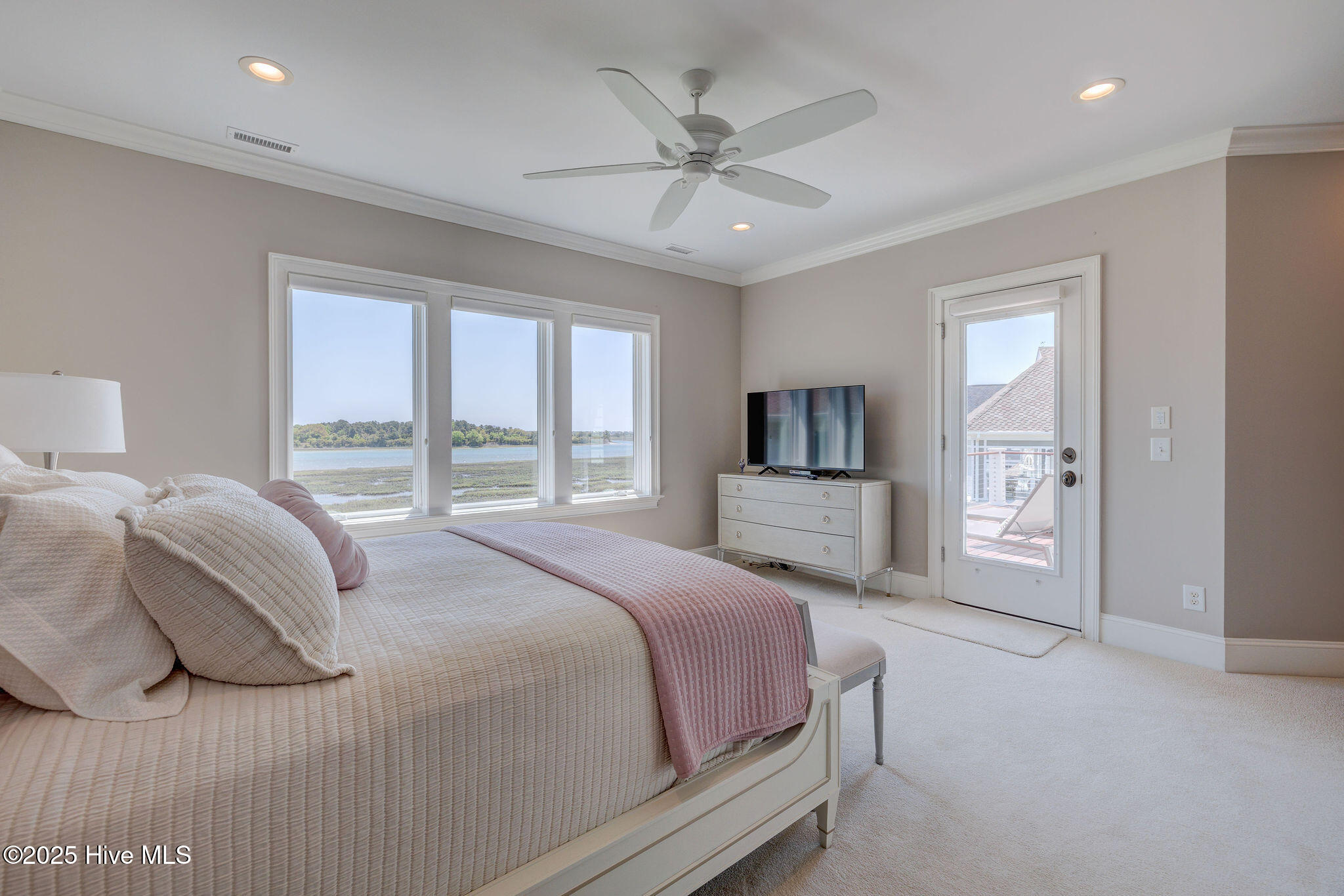 1101 Harborway Place Property Photo 79
