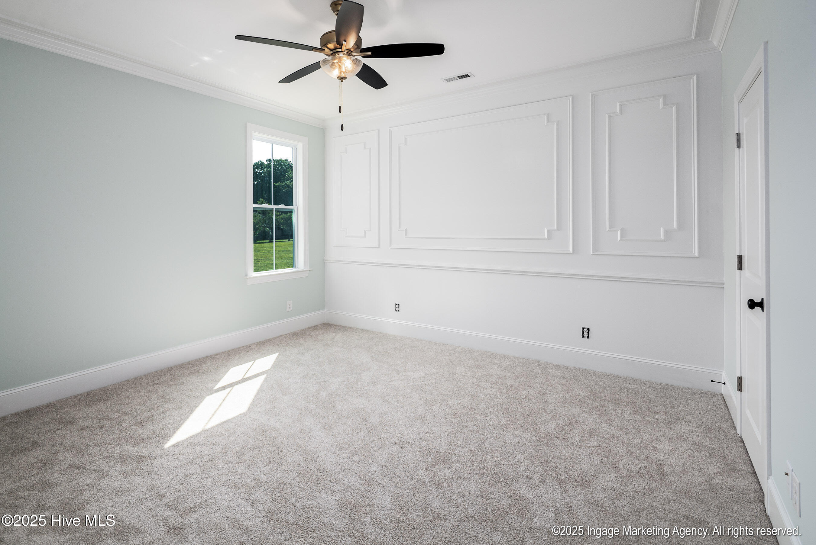 3846 West Wilson Street Property Photo 46