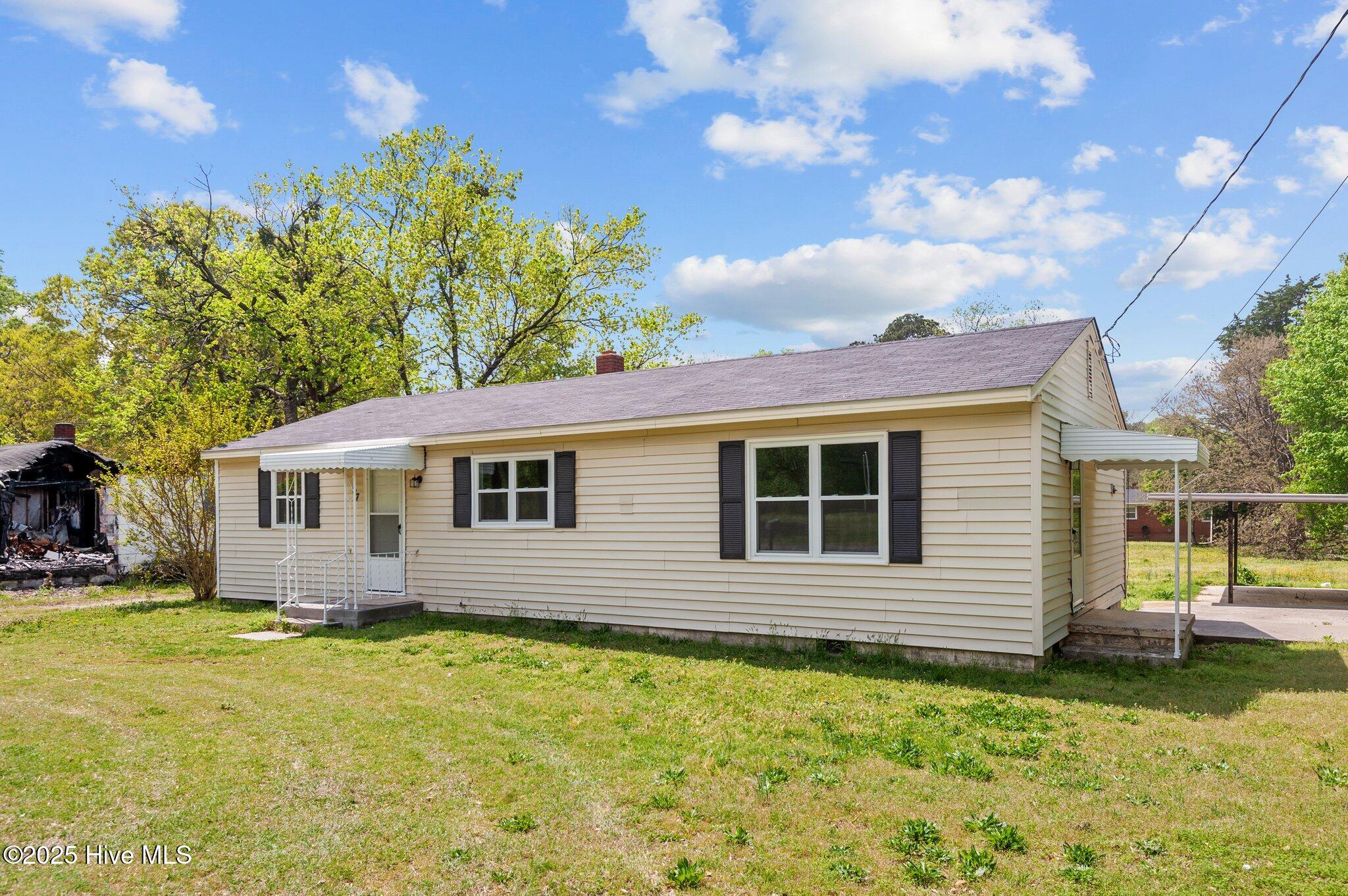 67 Davie Smith Street Property Photo 2