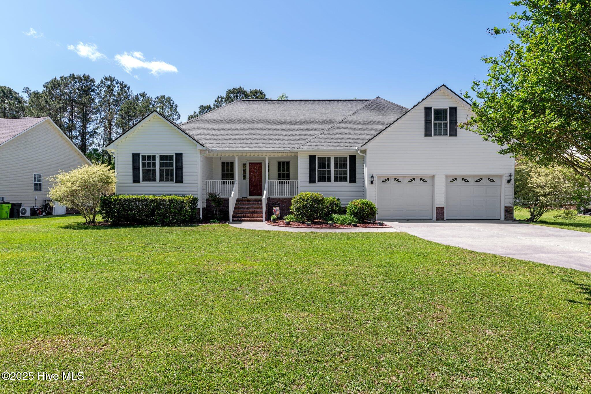 107 Banks Drive Property Photo