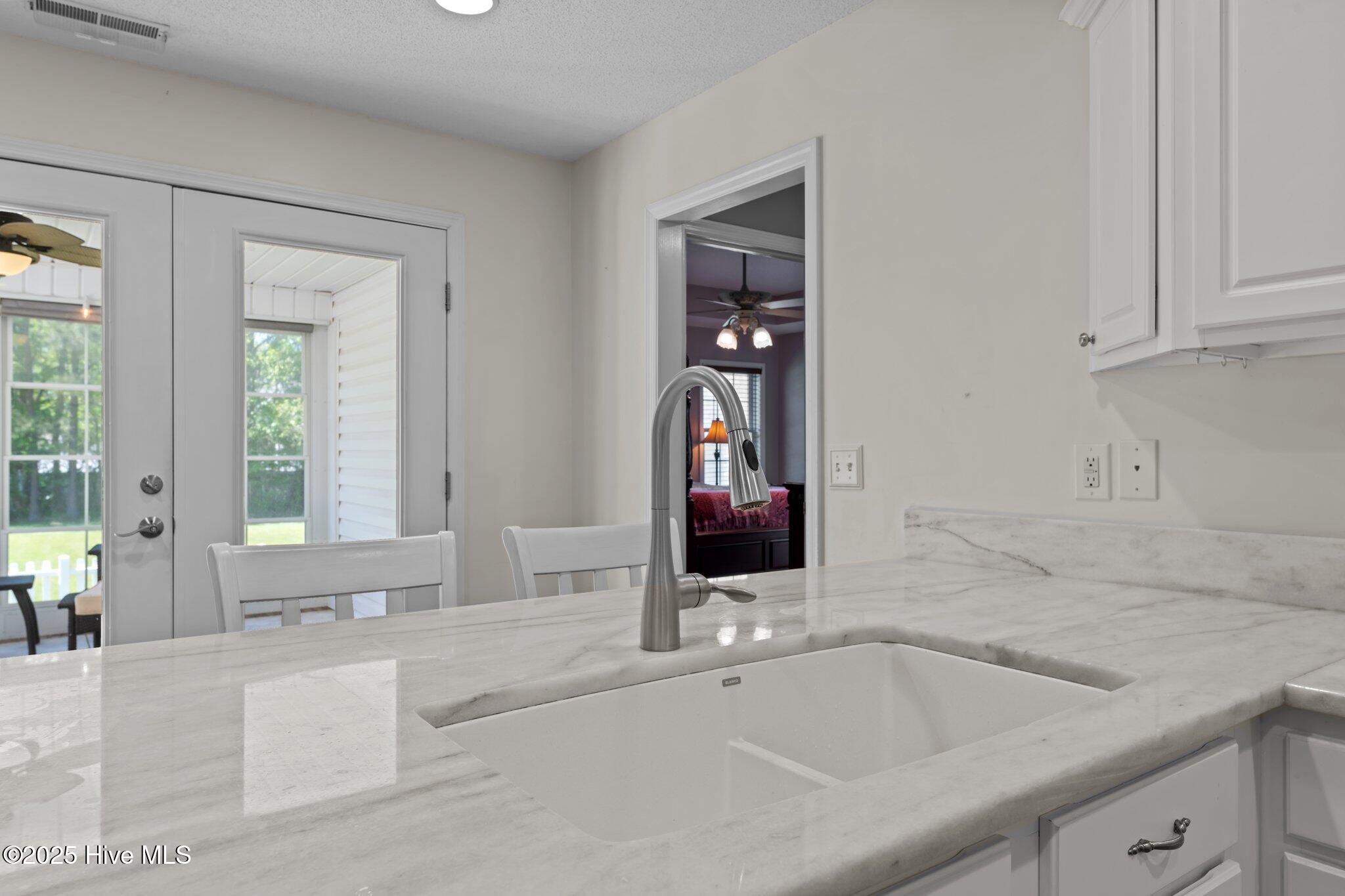 107 Banks Drive Property Photo 14