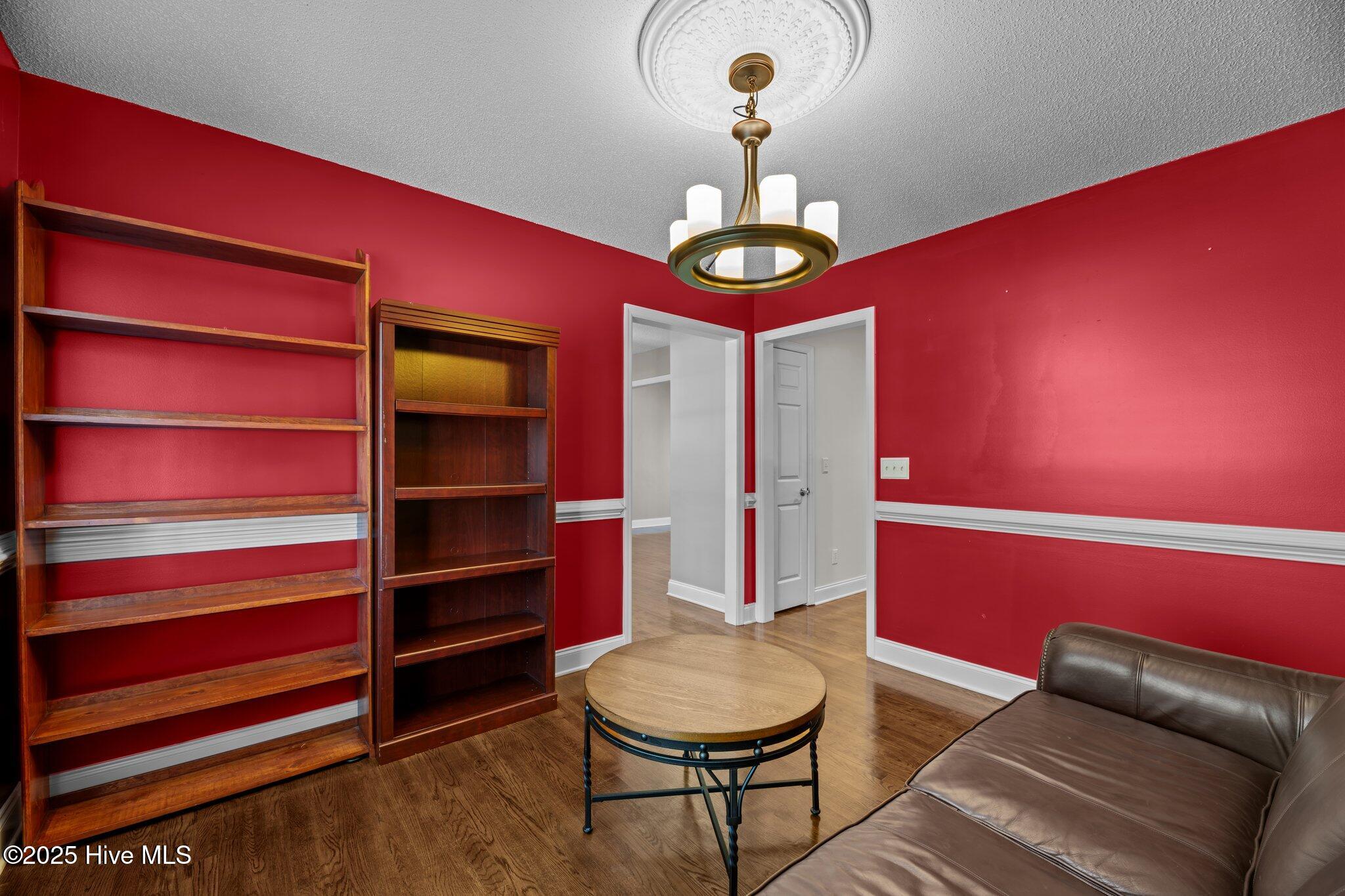 107 Banks Drive Property Photo 16